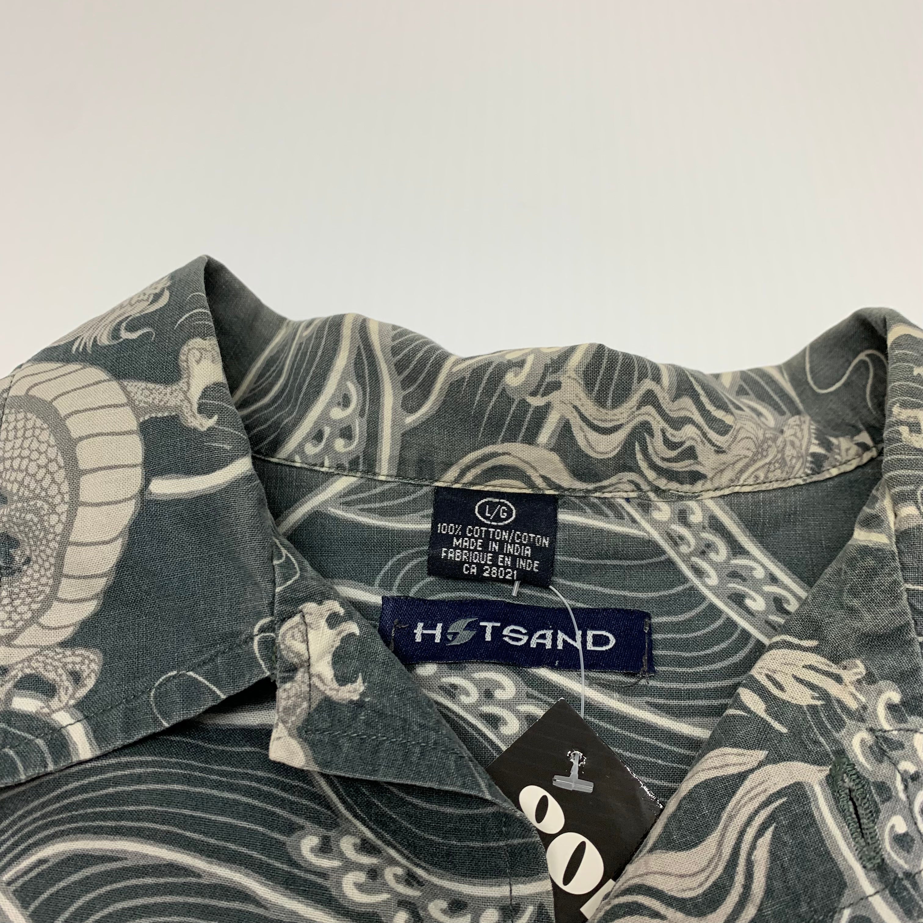 Hotsand Dragon pattern button up L