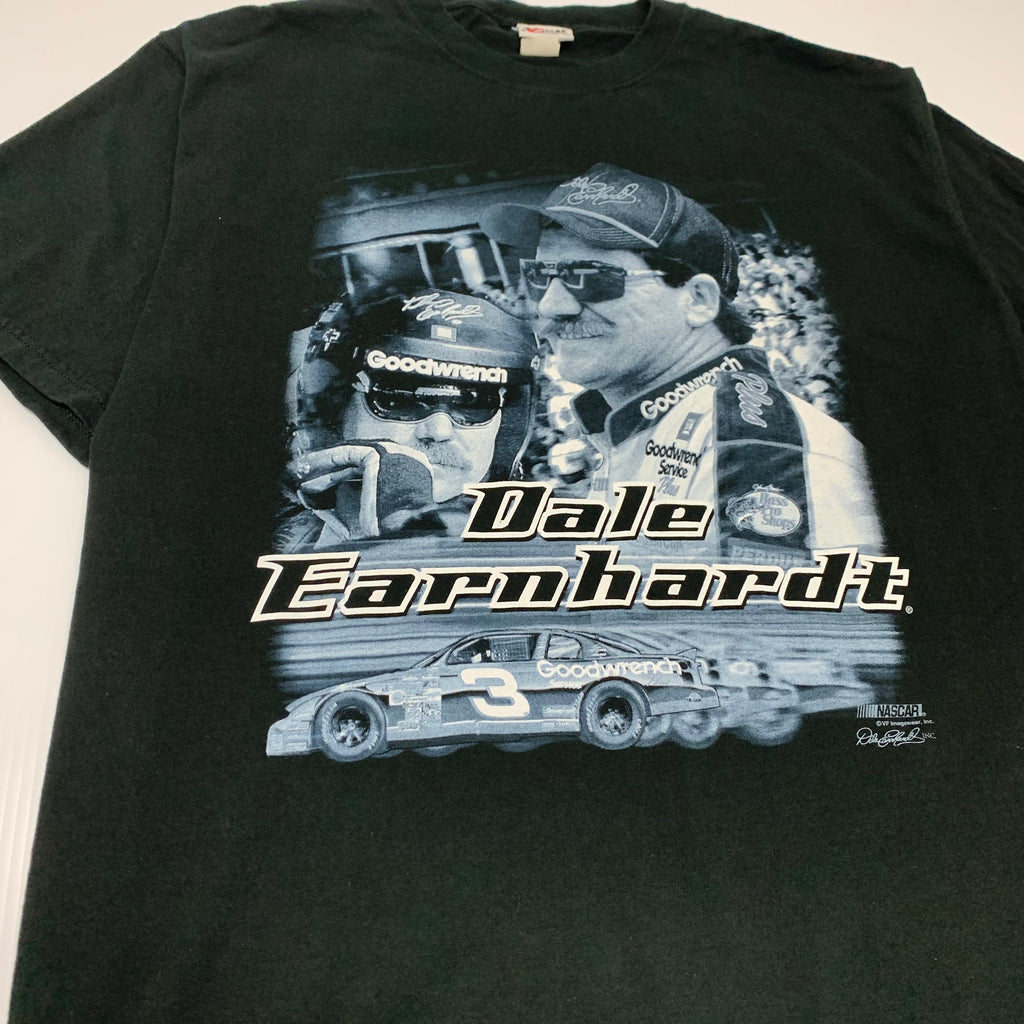 Dale Earnhardt B&W Tee XL