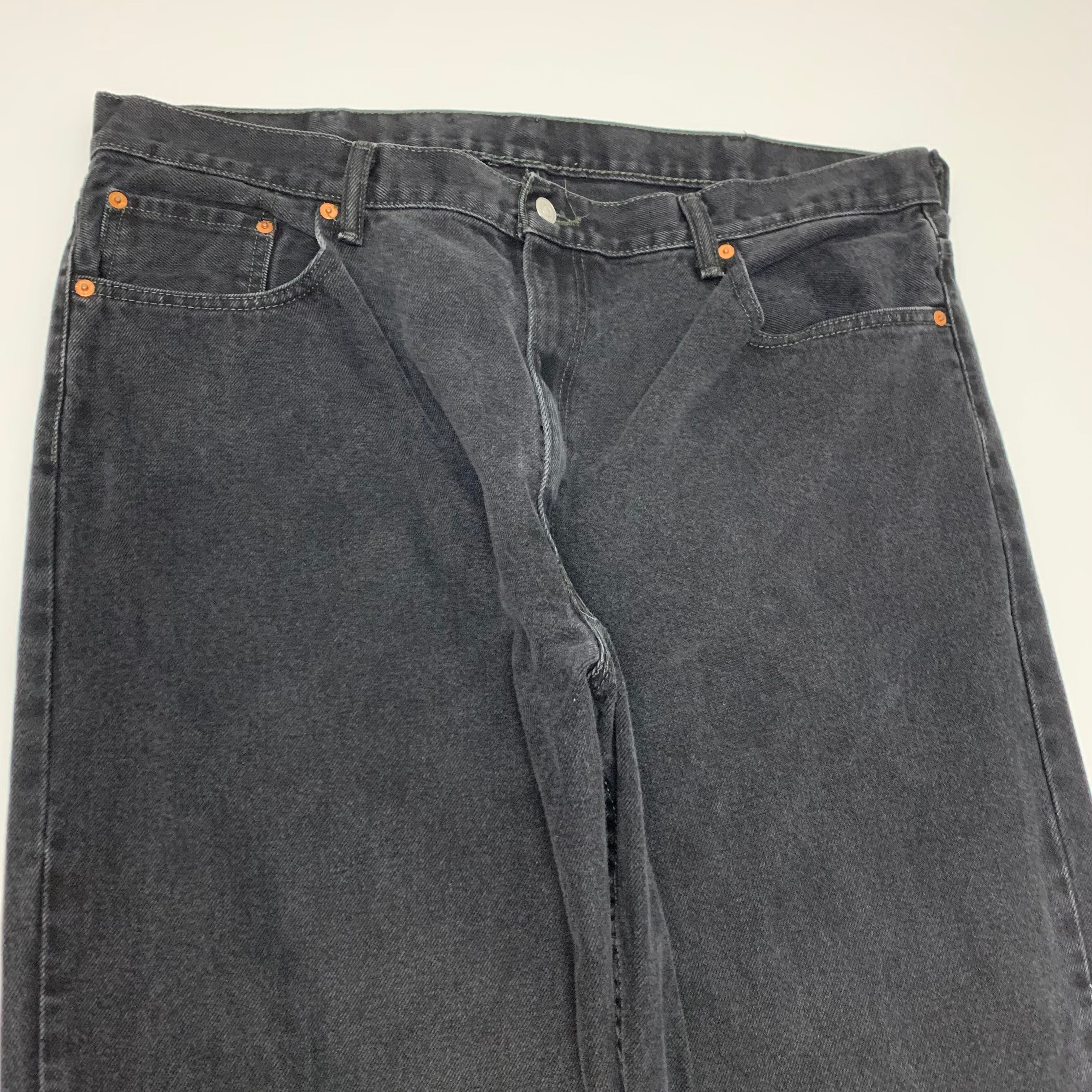 Black Levi’s Denim 40