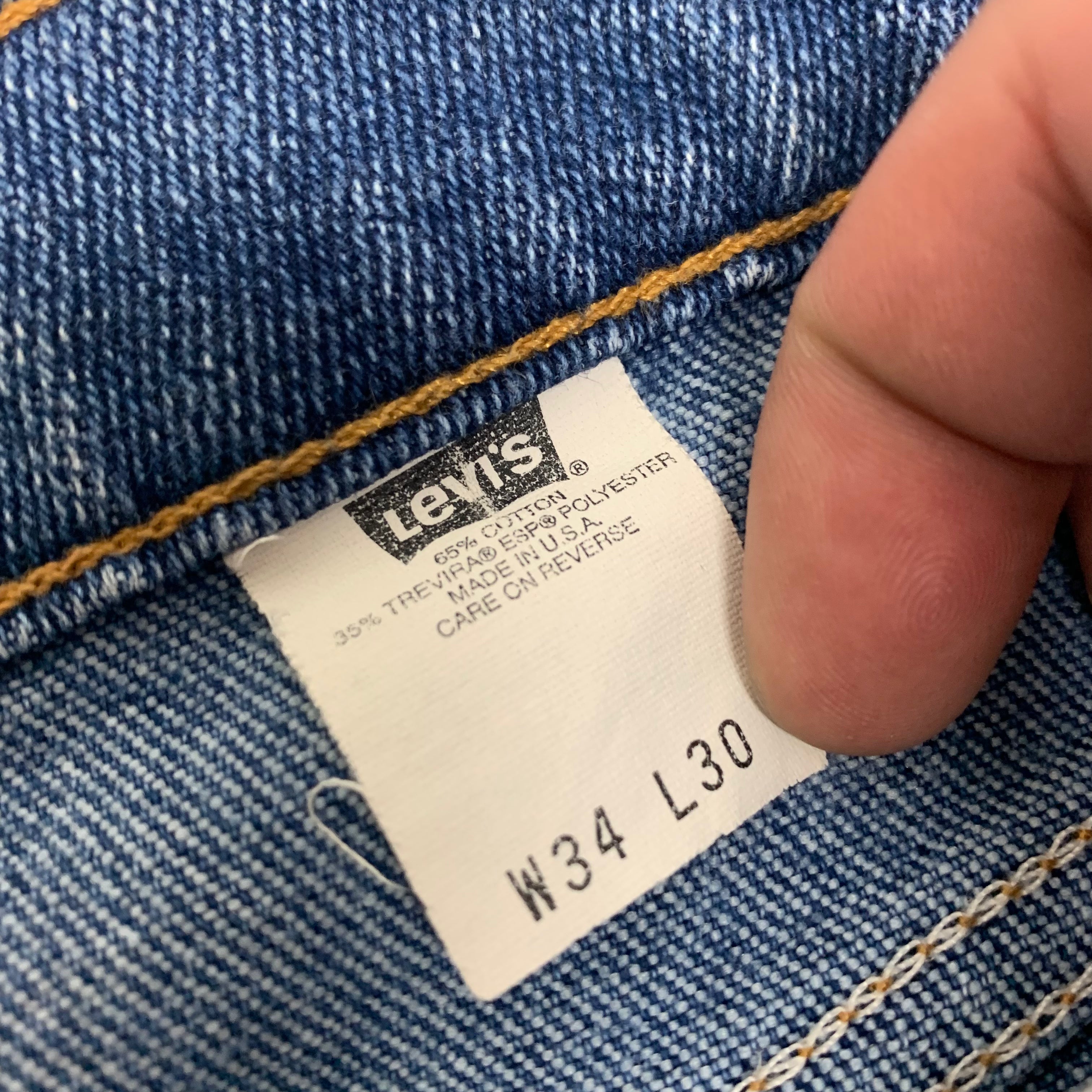 90s Levi’s Orange Tab Shorts 34
