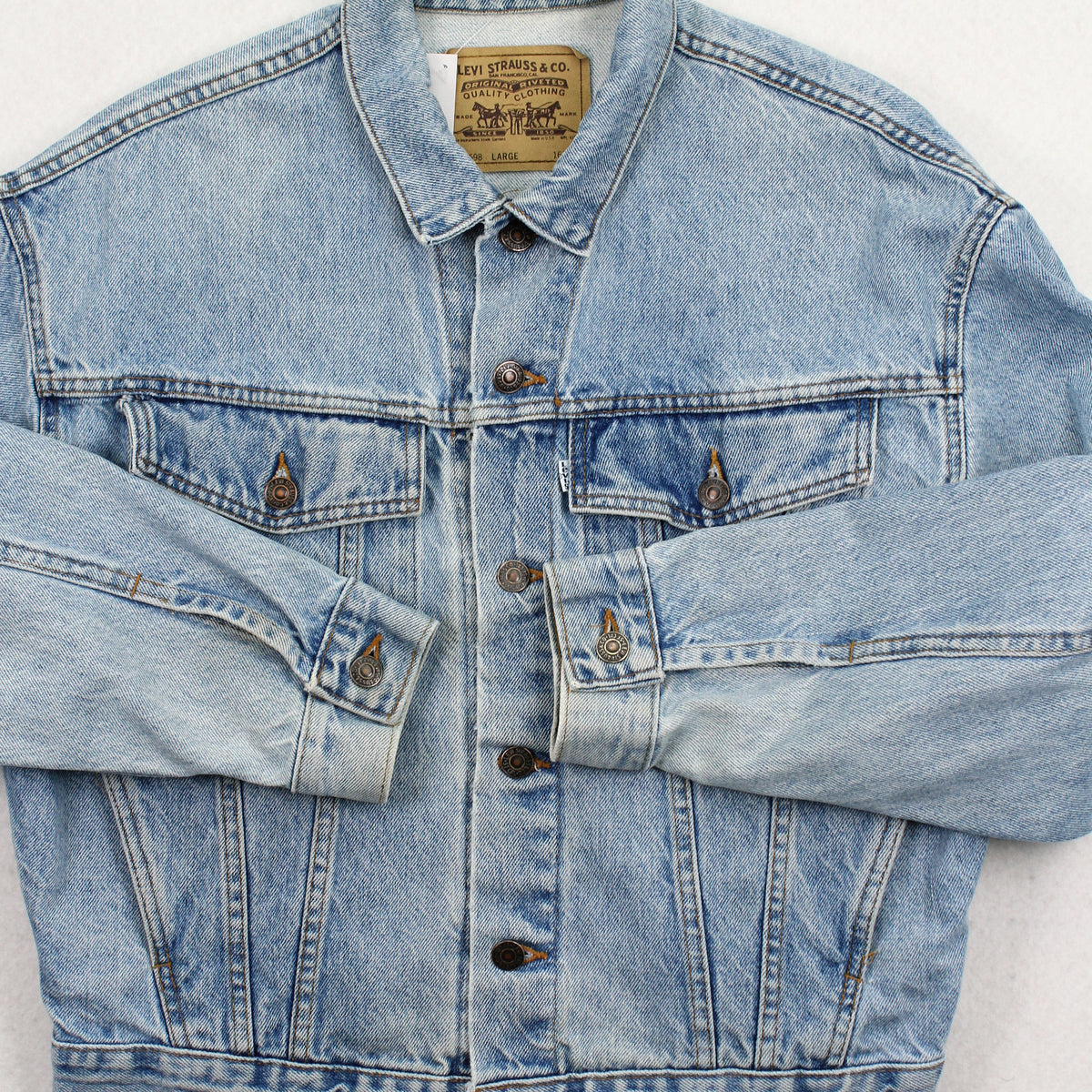 Vintage Levi's White Tab Light Wash Denim Jacket Women's L