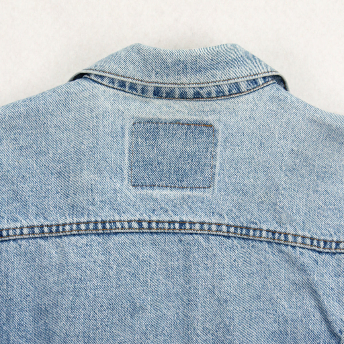 Vintage Levi's White Tab Light Wash Denim Jacket Women's L