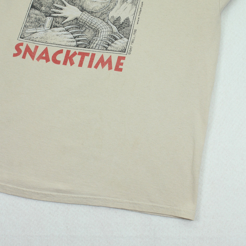 Vintage Ray Troll Alaska Snacktime Bear Graphic Tee XL