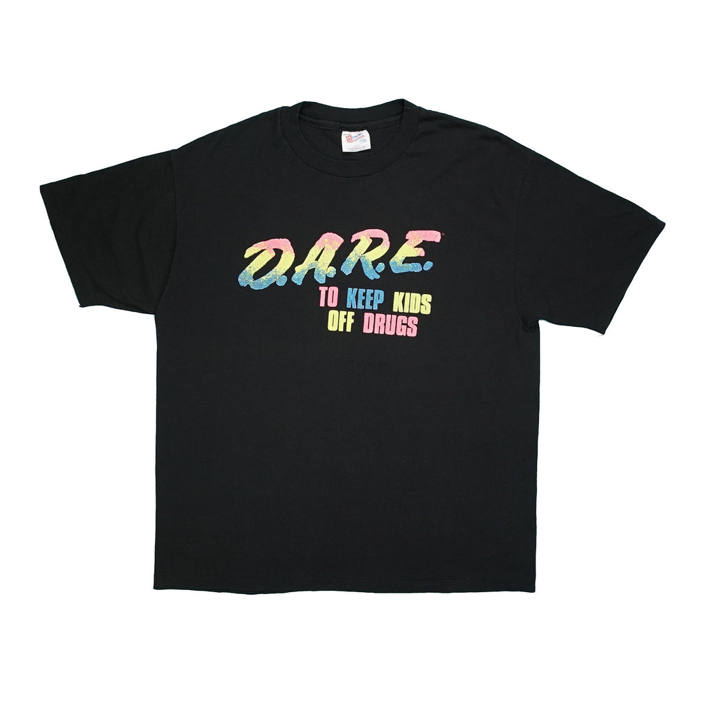 '90s D.A.R.E. rainbow tee XL