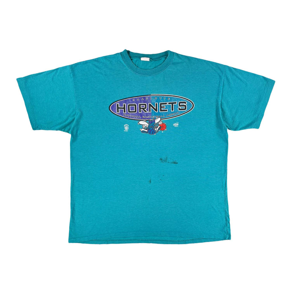 '90s Charlotte Hornets striped tee XL