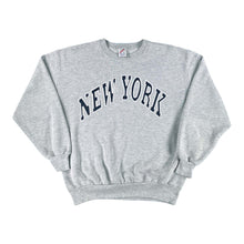 Load image into Gallery viewer, Vintage New York crewneck M/L

