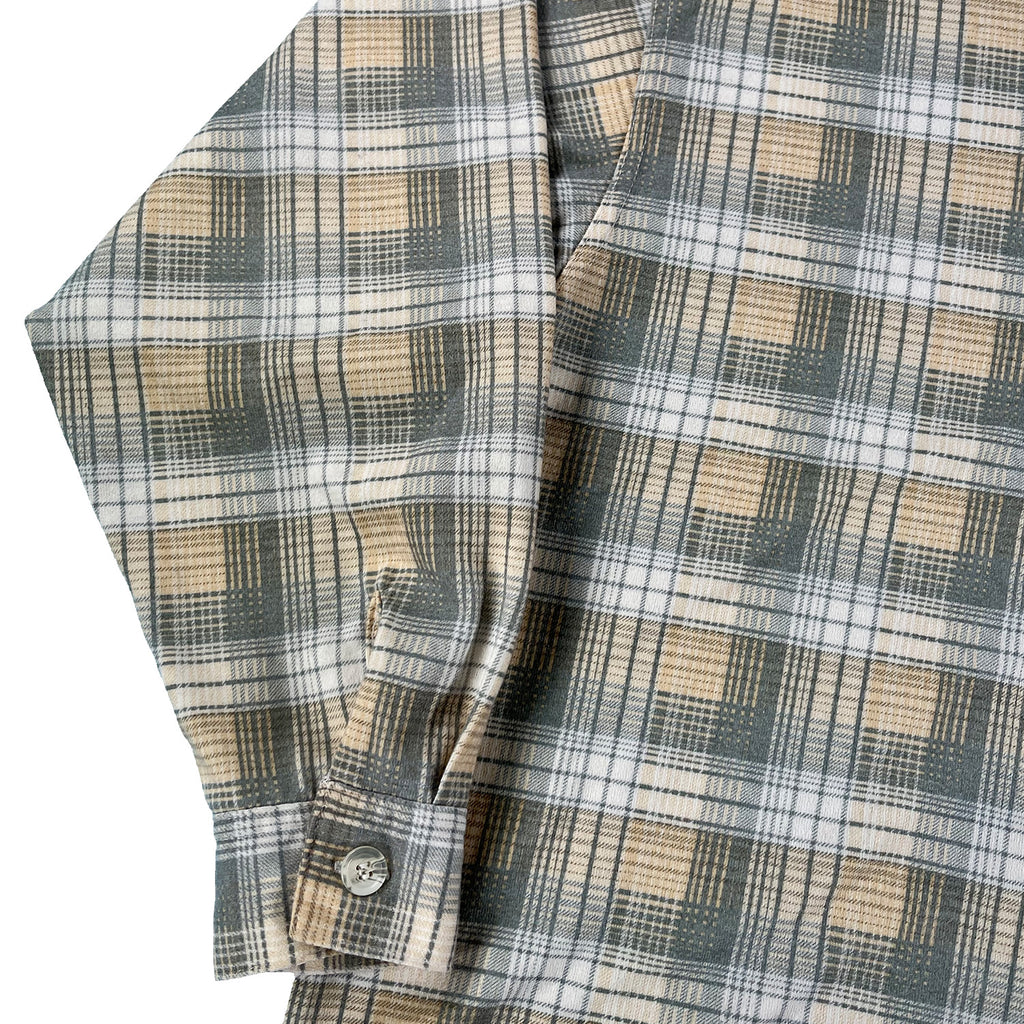 Vintage thin button up shirt L/XL