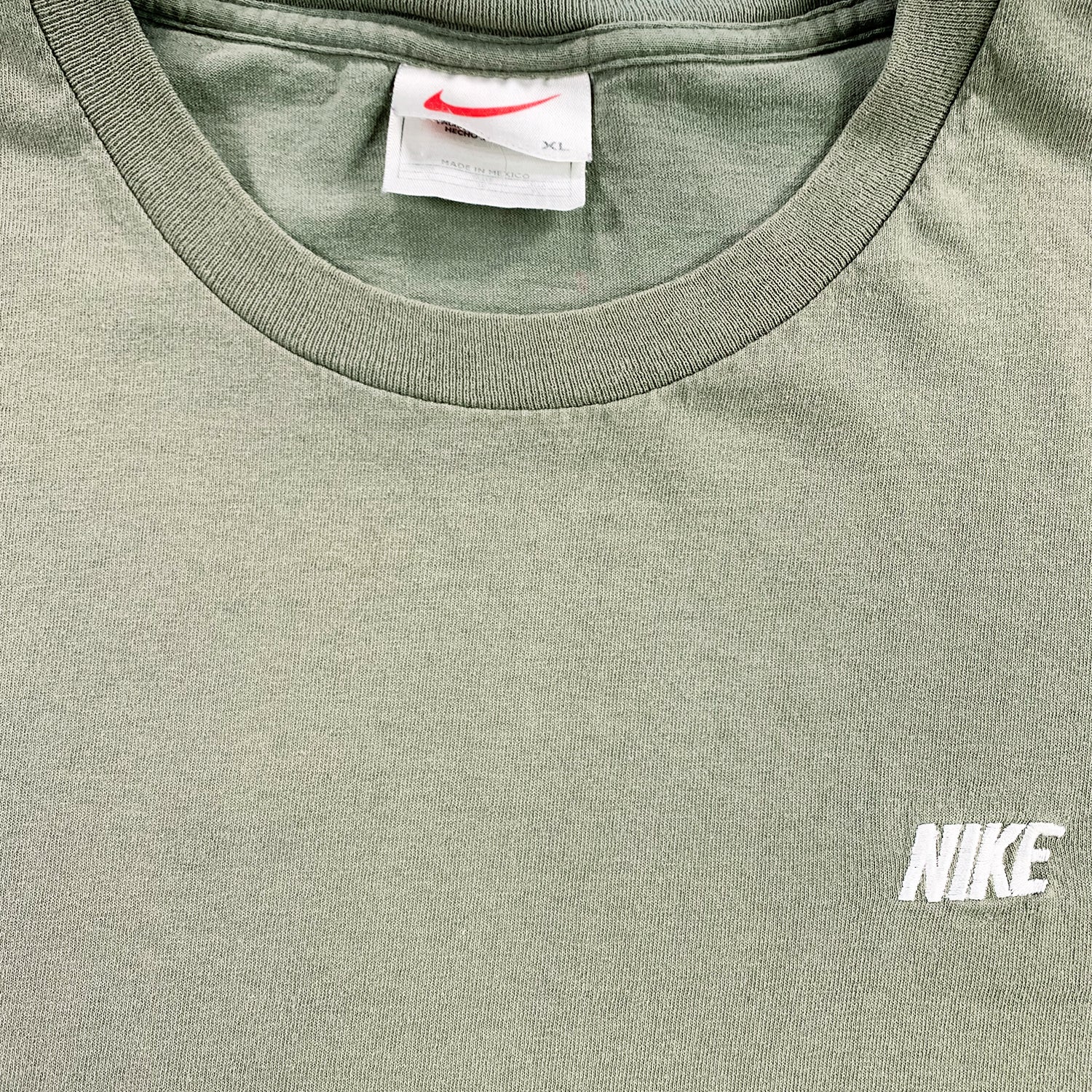 '90s Nike mini logo tee XL