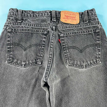 Load image into Gallery viewer, Vintage Levi&#39;s 550 dark wash jeans 30x27
