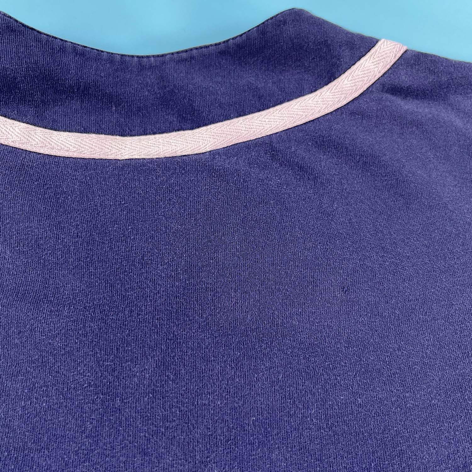 Vintage Disney Tigger baseball jersey L