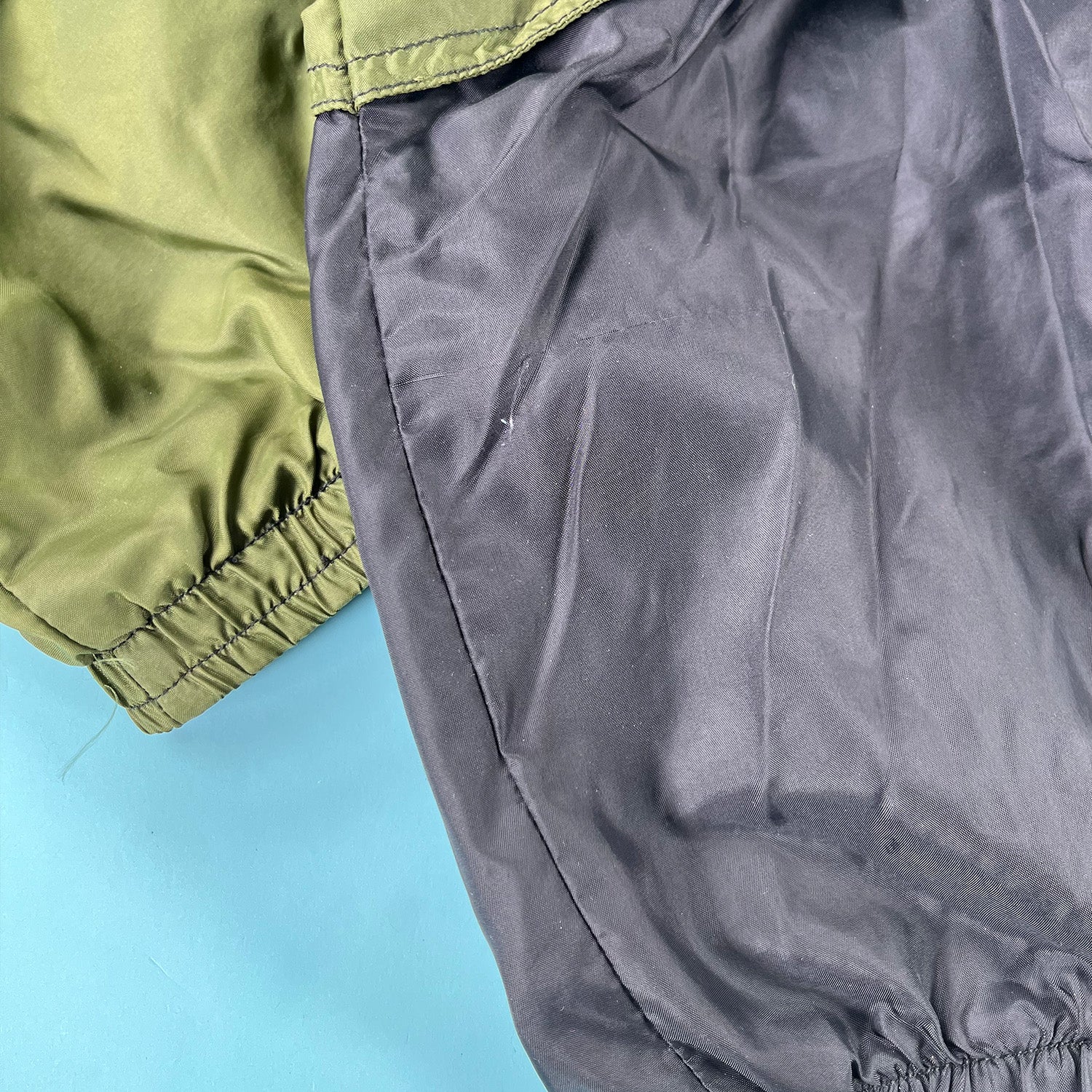 '90s Nike mini logo windbreaker M