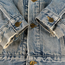 Load image into Gallery viewer, Vintage Carhartt blanket lined denim jacket L
