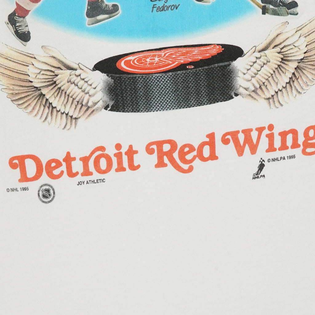 1995 "Winged Warriors" Detroit Red Wings NHL tee M
