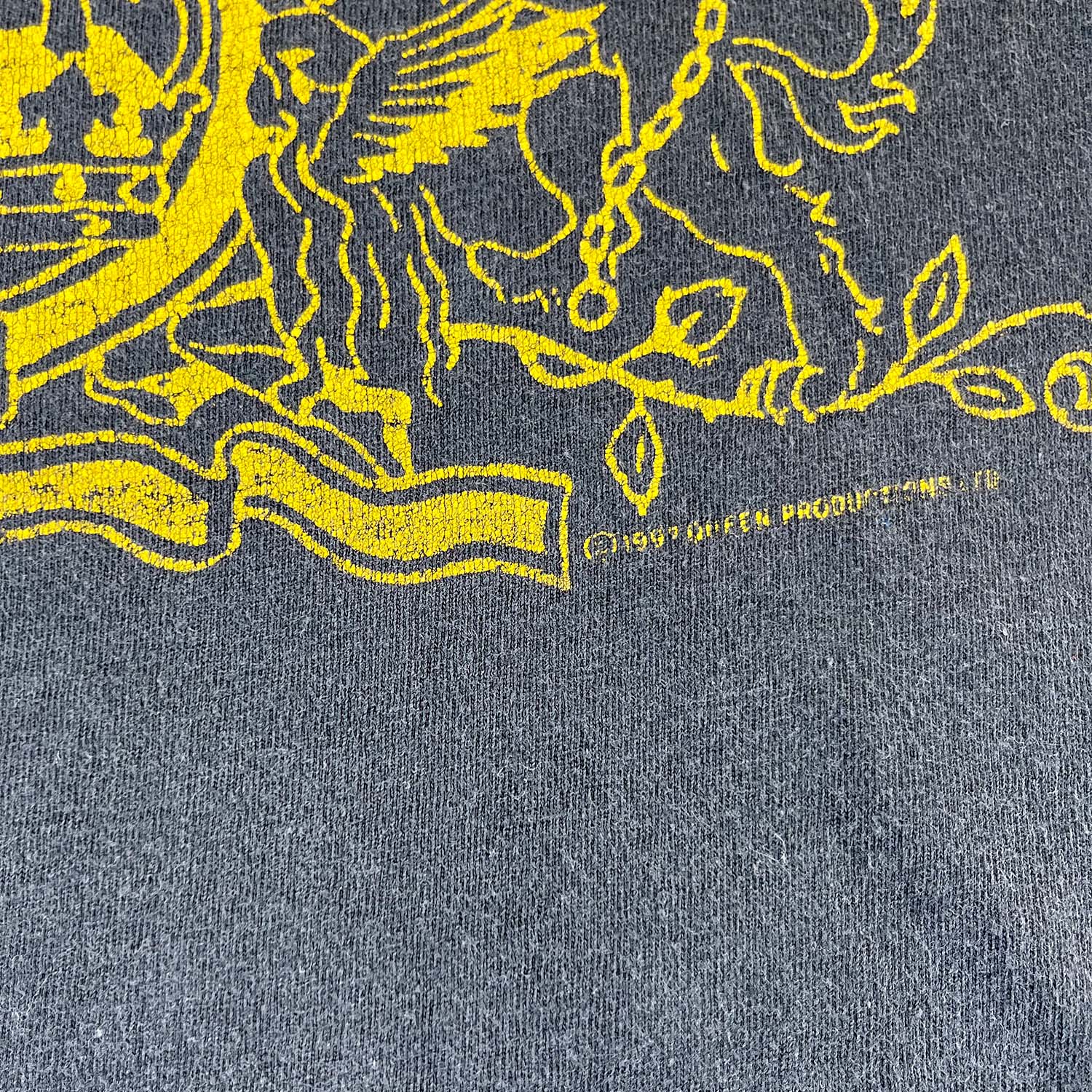 1997 Queen band tee M