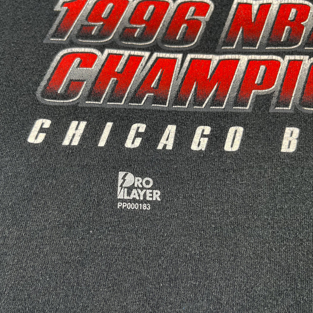 1996 Chicago Bulls Pro Player Back Where It Belongs tee L/XL