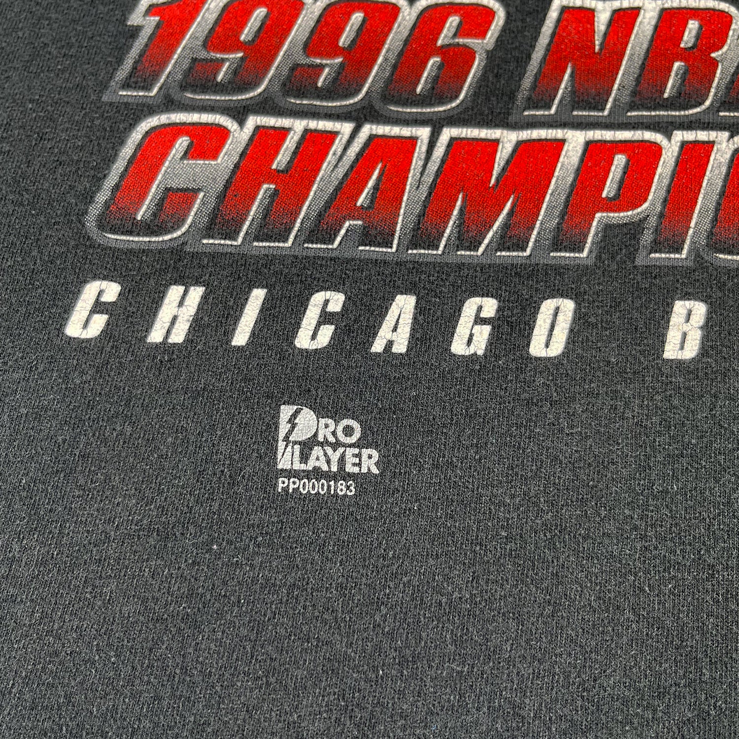 1996 Chicago Bulls Pro Player Back Where It Belongs tee L/XL