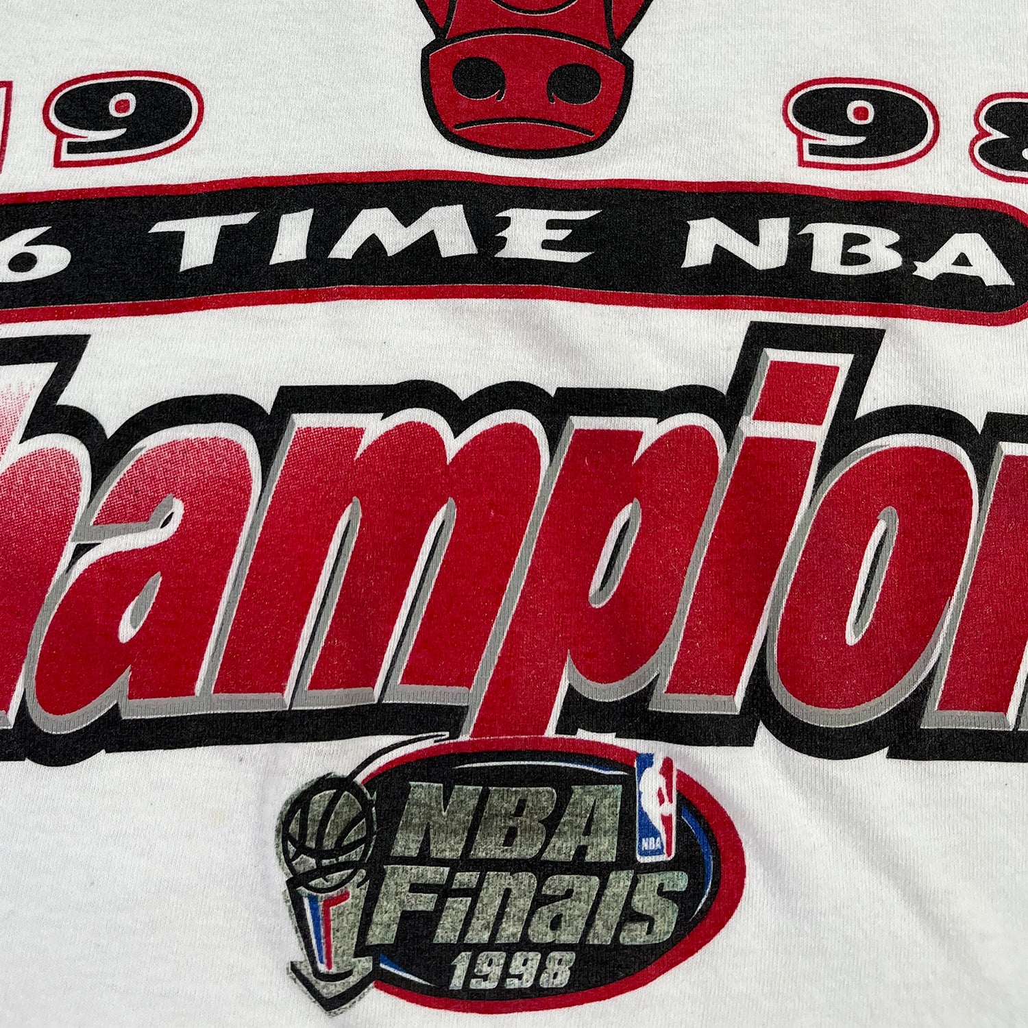 1998 Chicago Bulls 6-Time NBA Champions tee XL