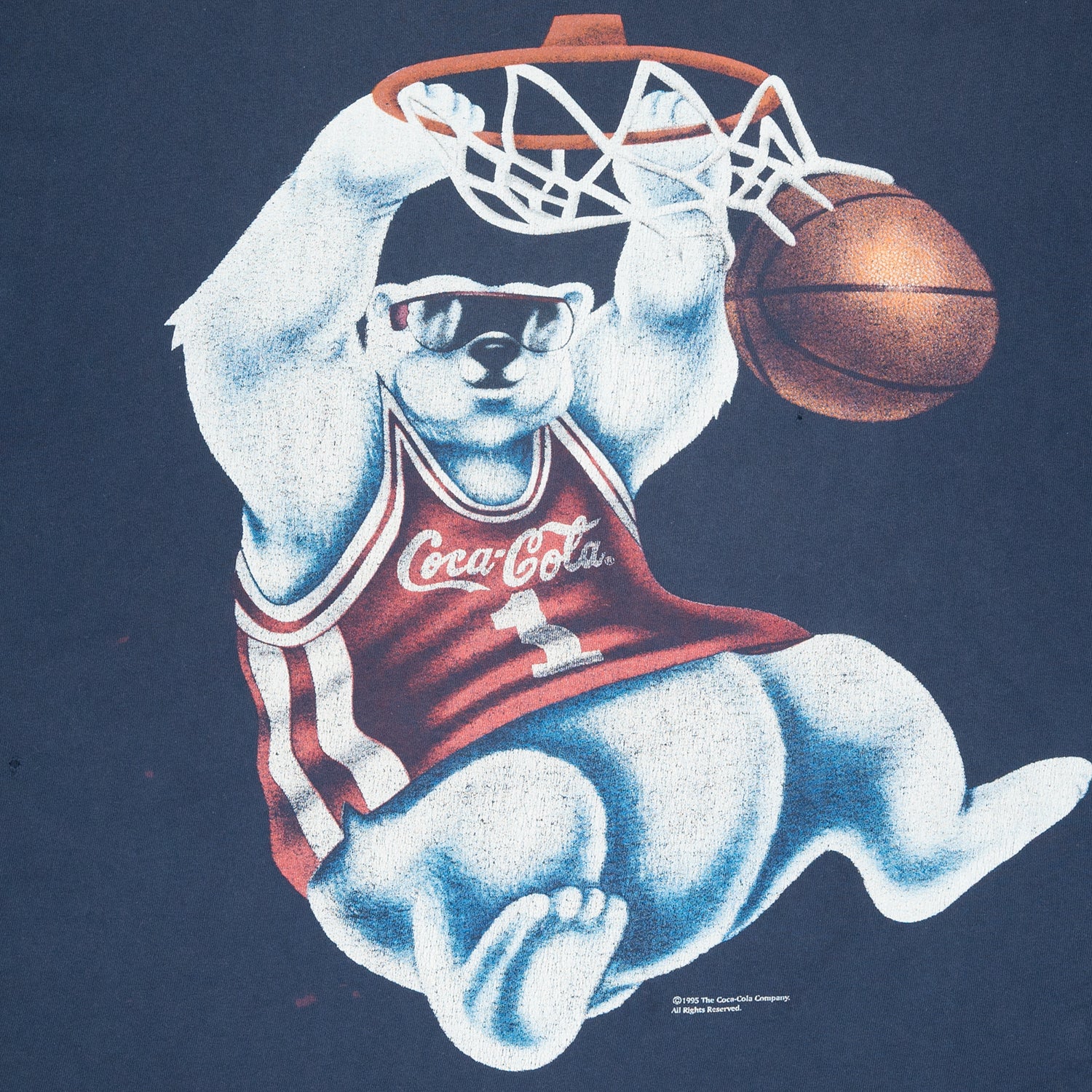 '90s Coca-Cola polar bear slam dunk tee XL