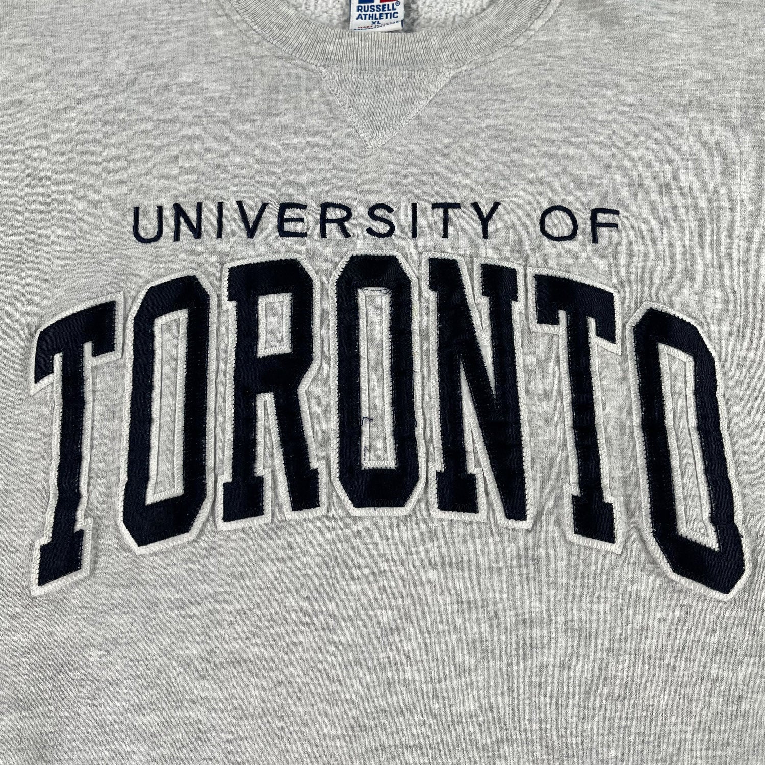 '90s University of Toronto Russell Athletic crewneck L/XL