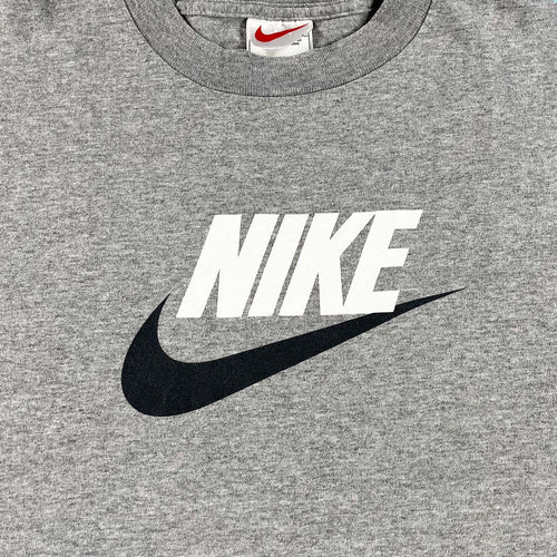 '90s Nike logo tee M