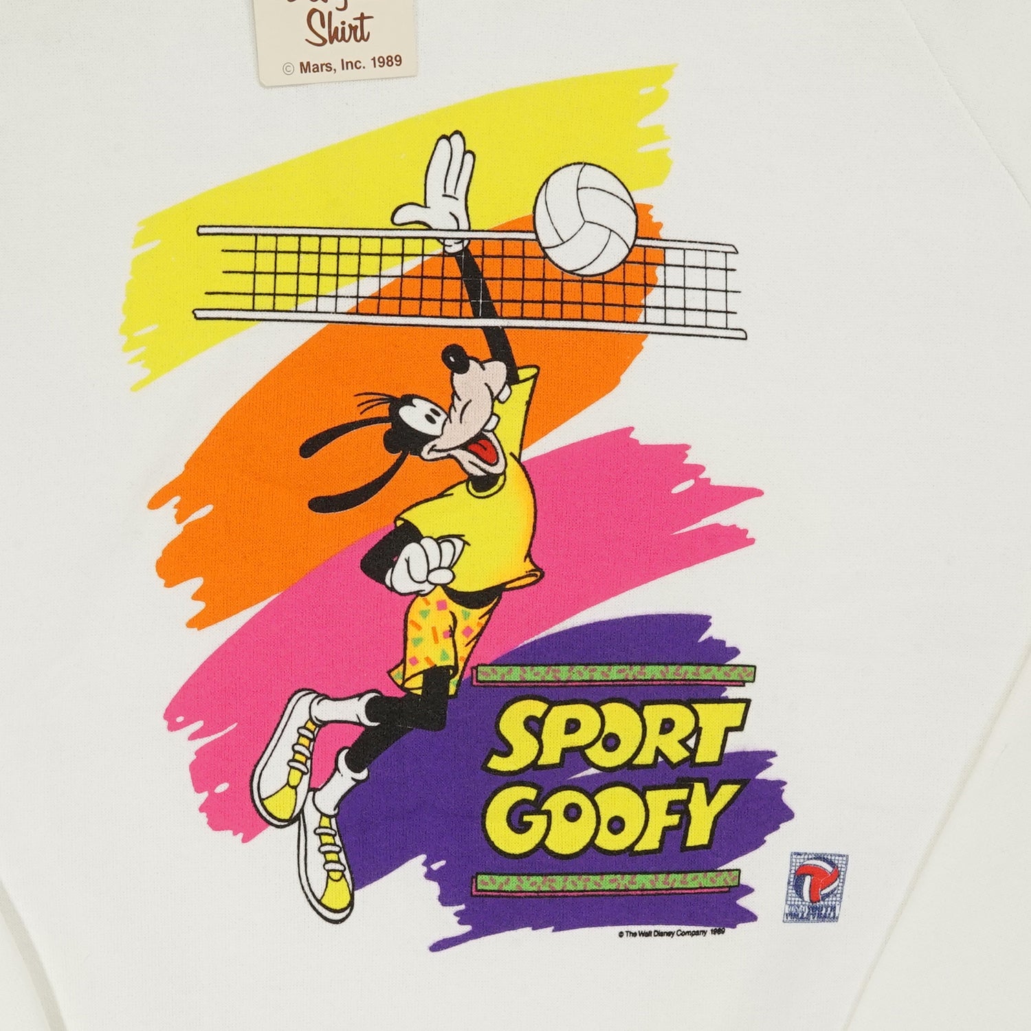 1989 Deadstock Sport Goofy volleyball Disney crewneck S-M