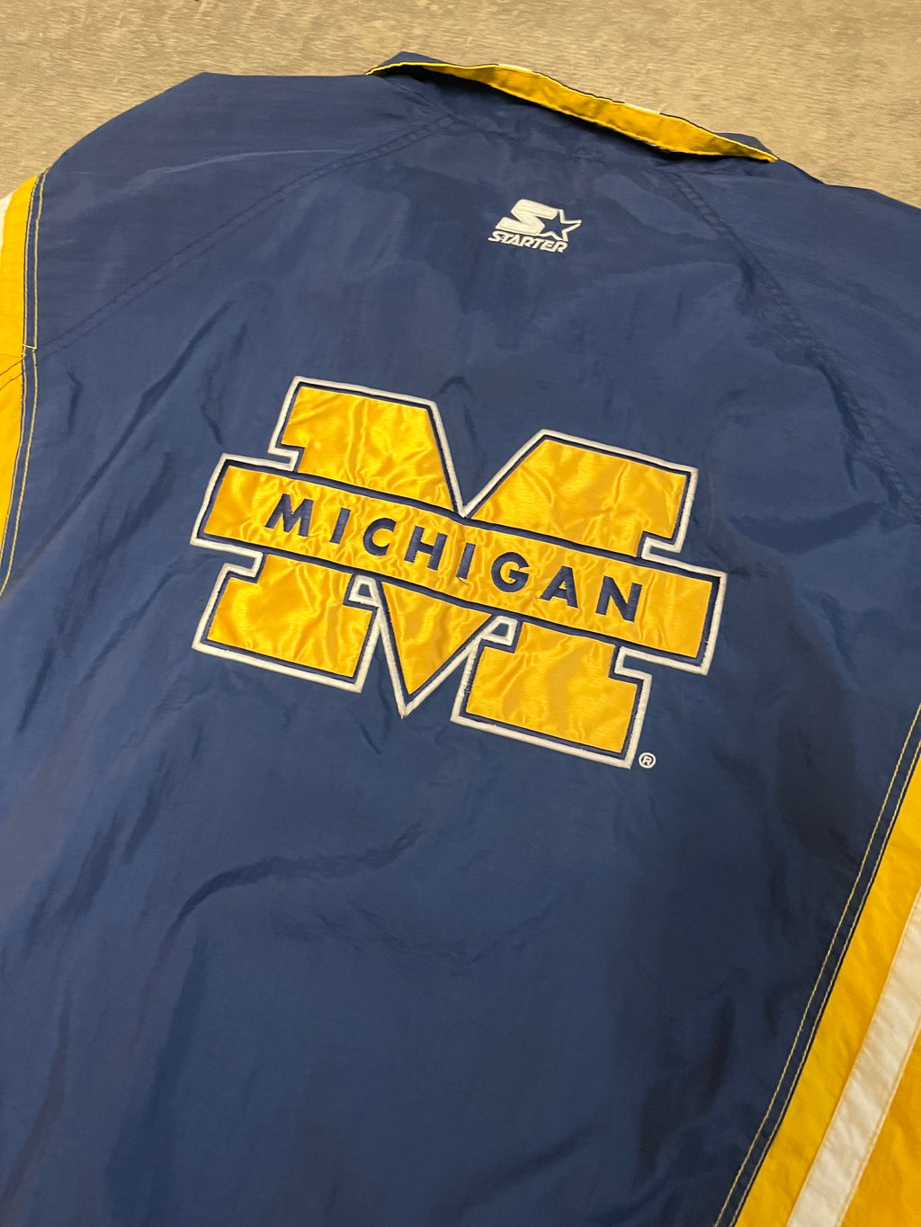 Vintage Michigan Wolverines Starter light jacket XL