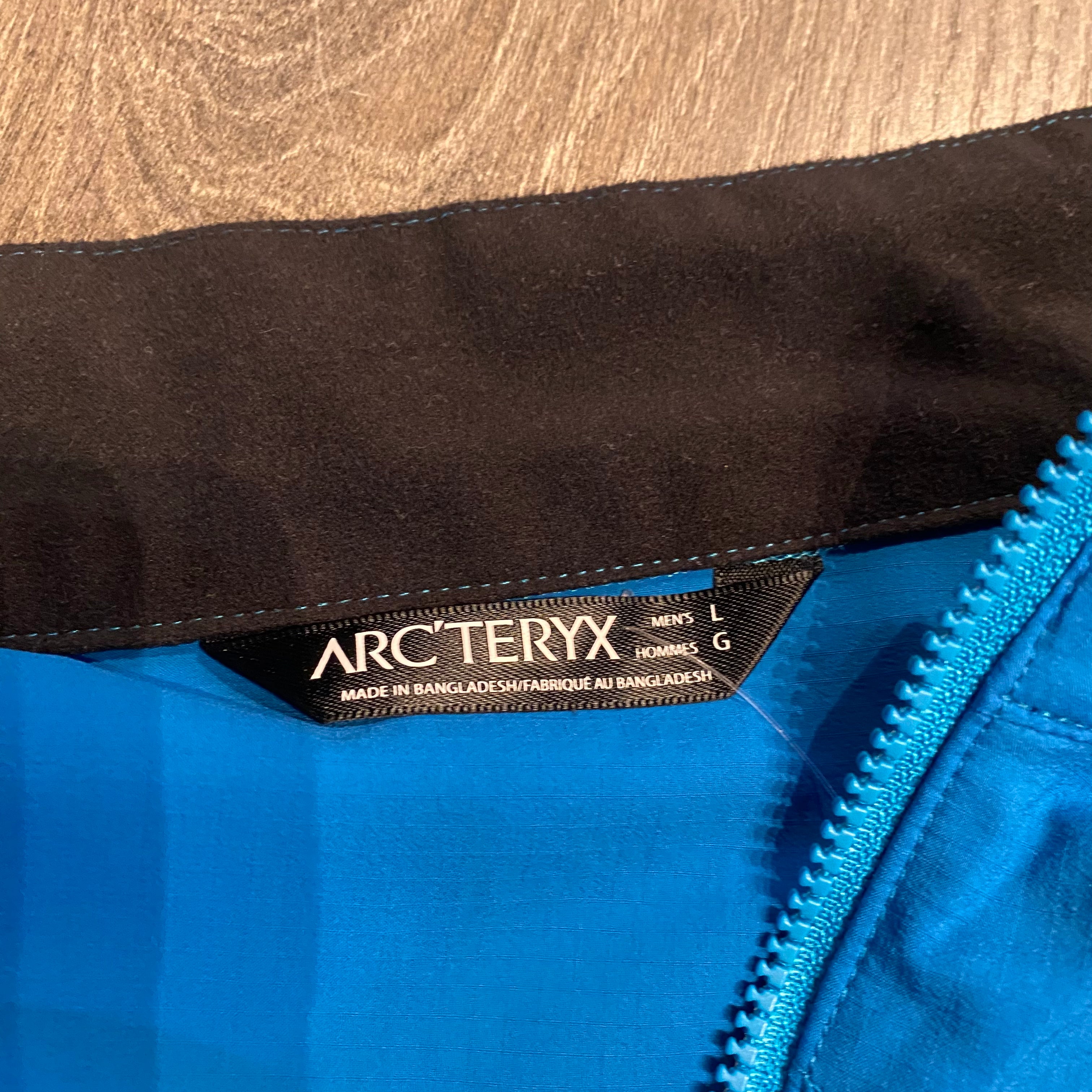 Arc’teryx Light Windbreaker L
