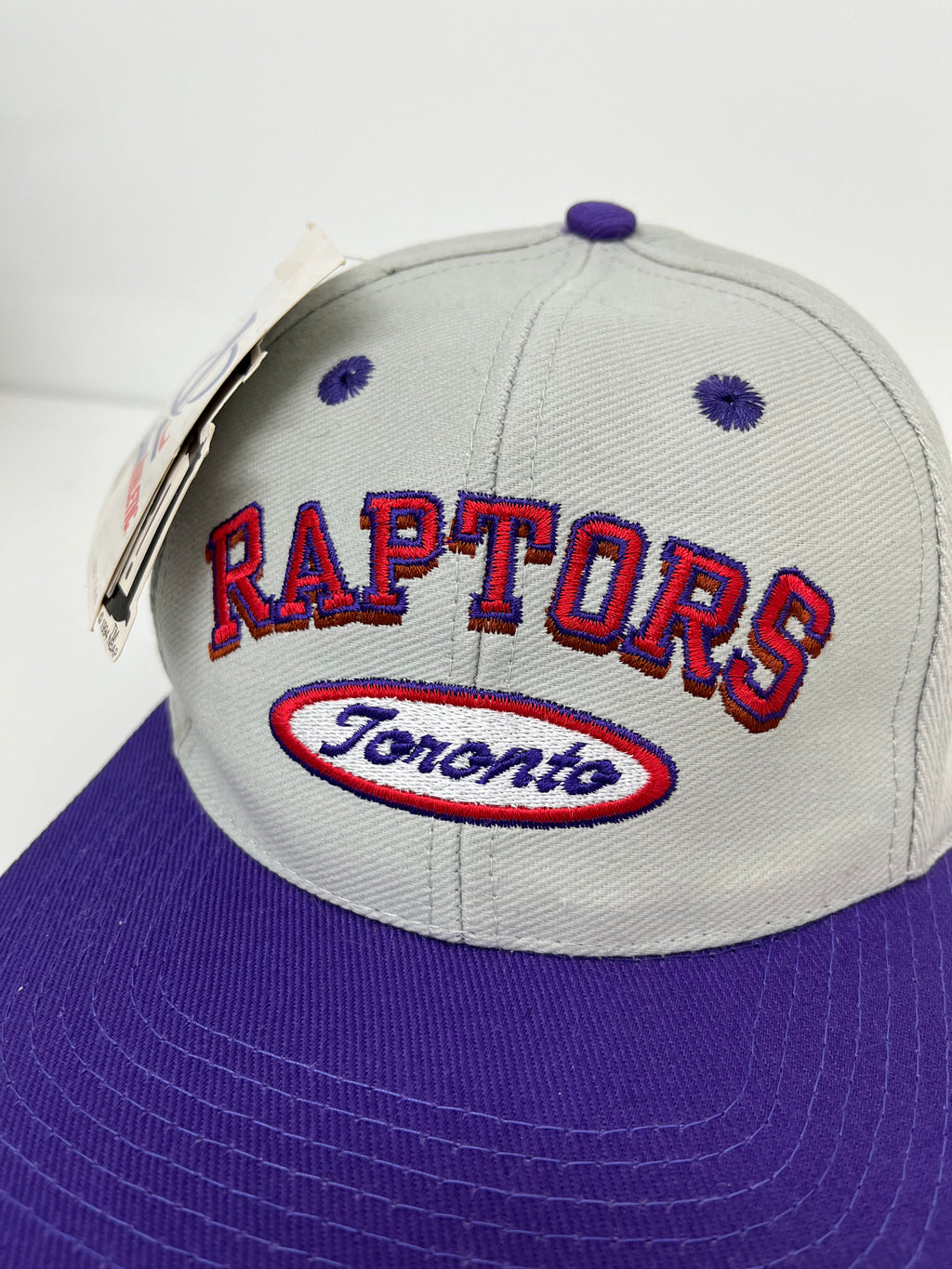 Vintage Toronto Raptors BNWT snapback