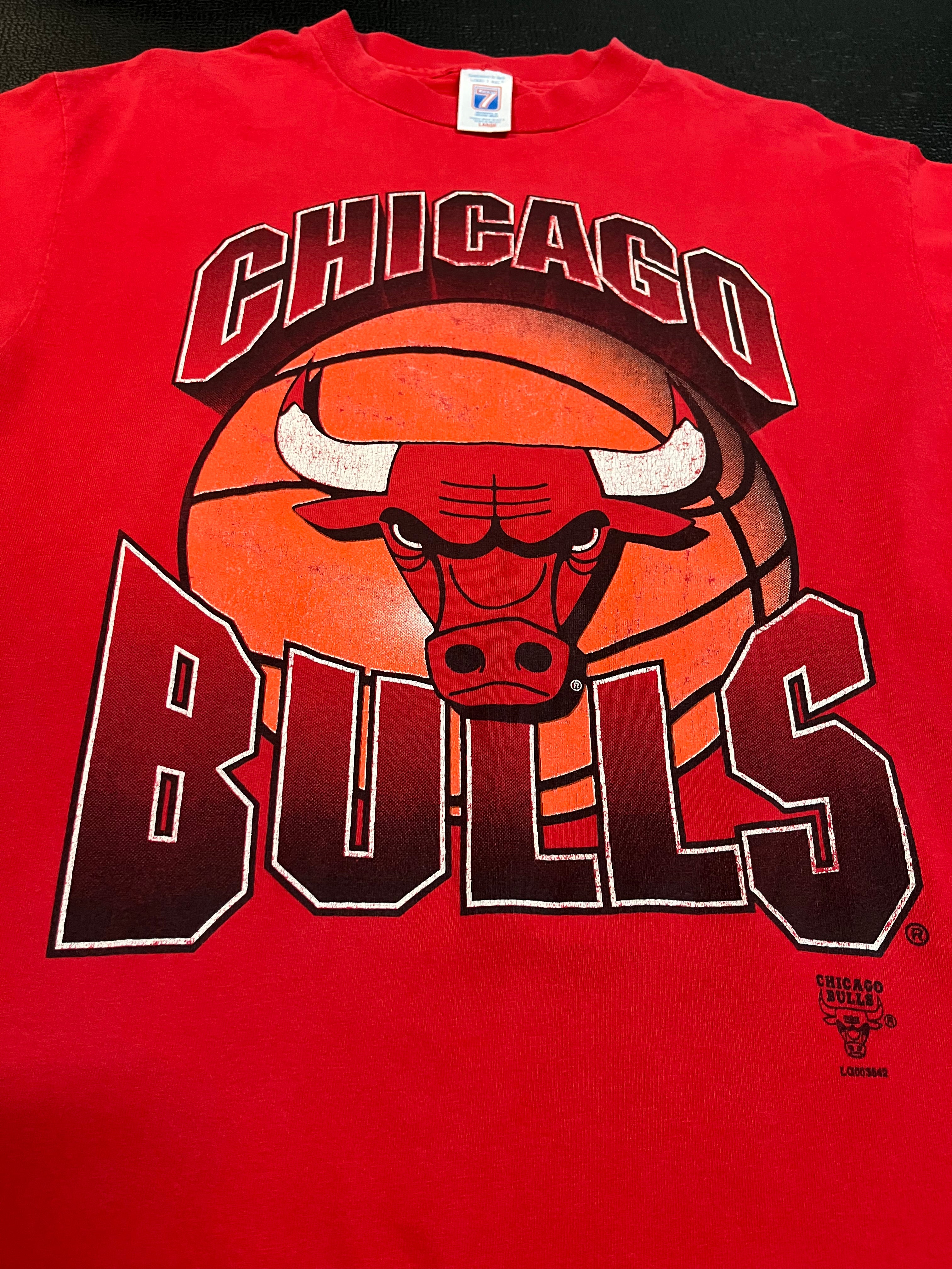 90s Chicago Bulls tee L