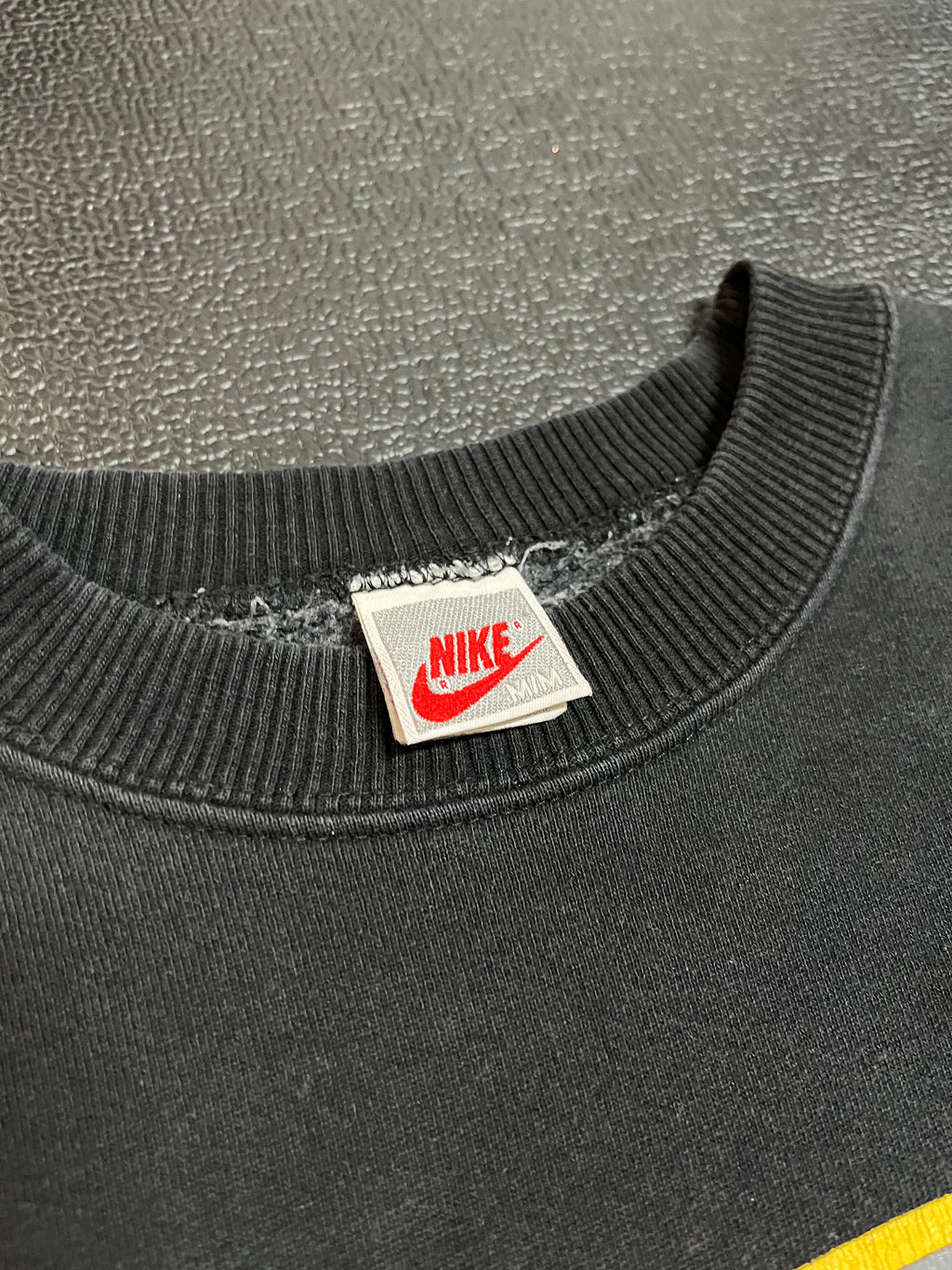 90s Nike big swoosh crewneck M