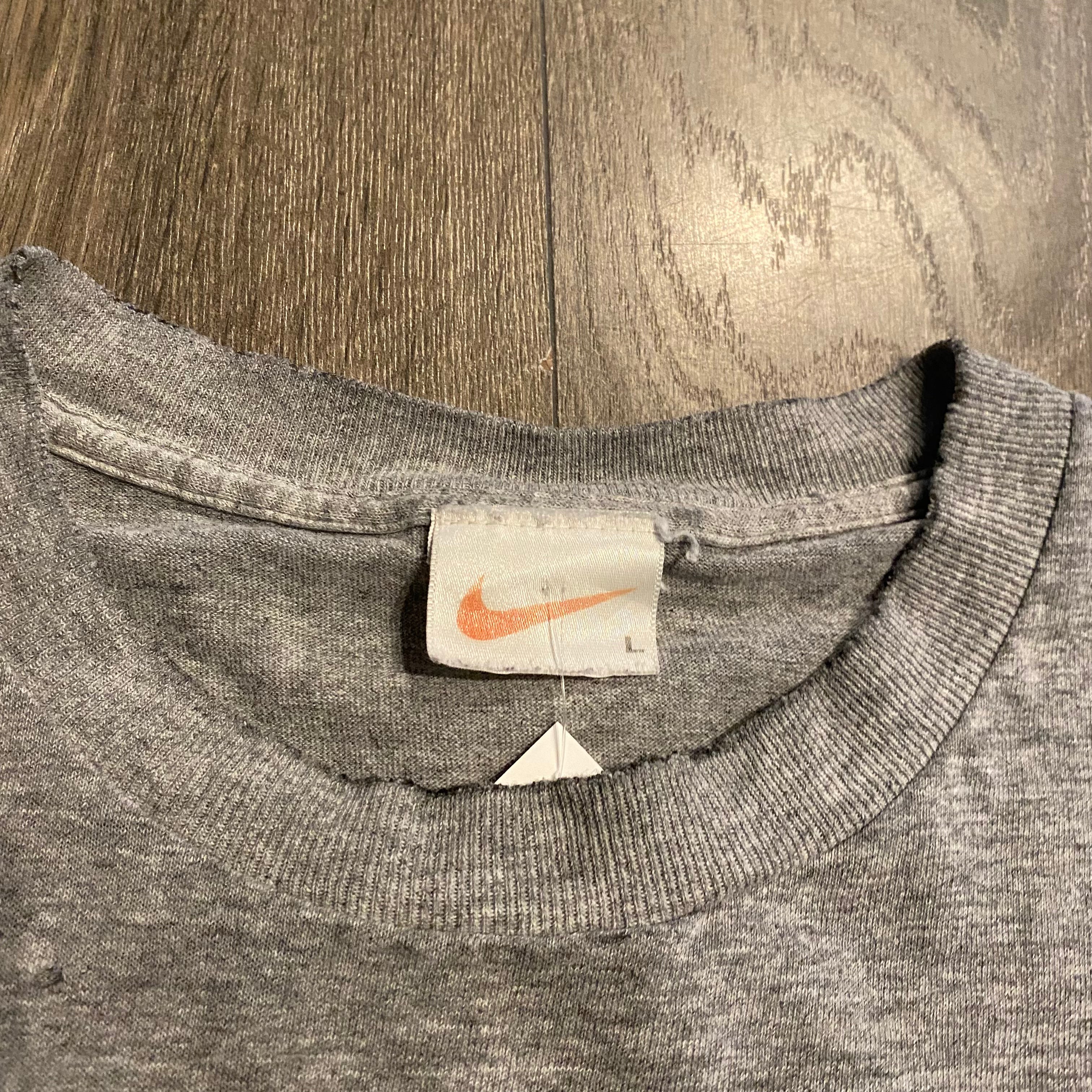 90s Nike Swoosh Tee L