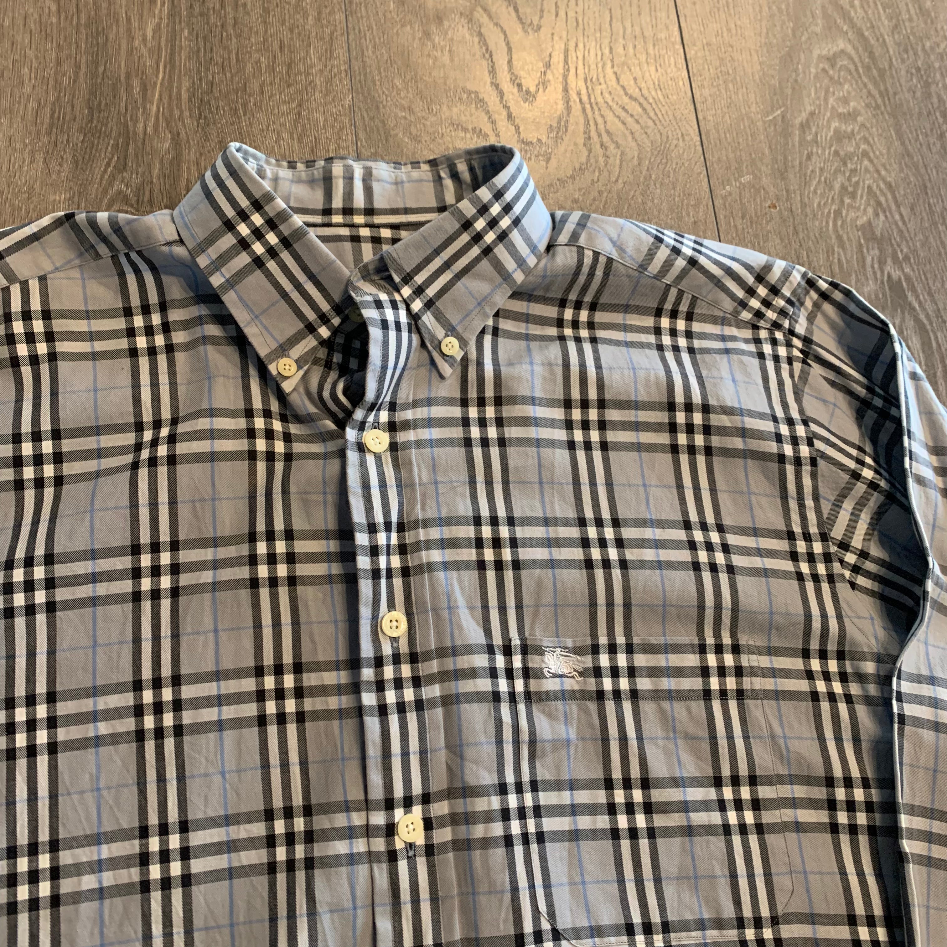 Burberry Check Button Down L