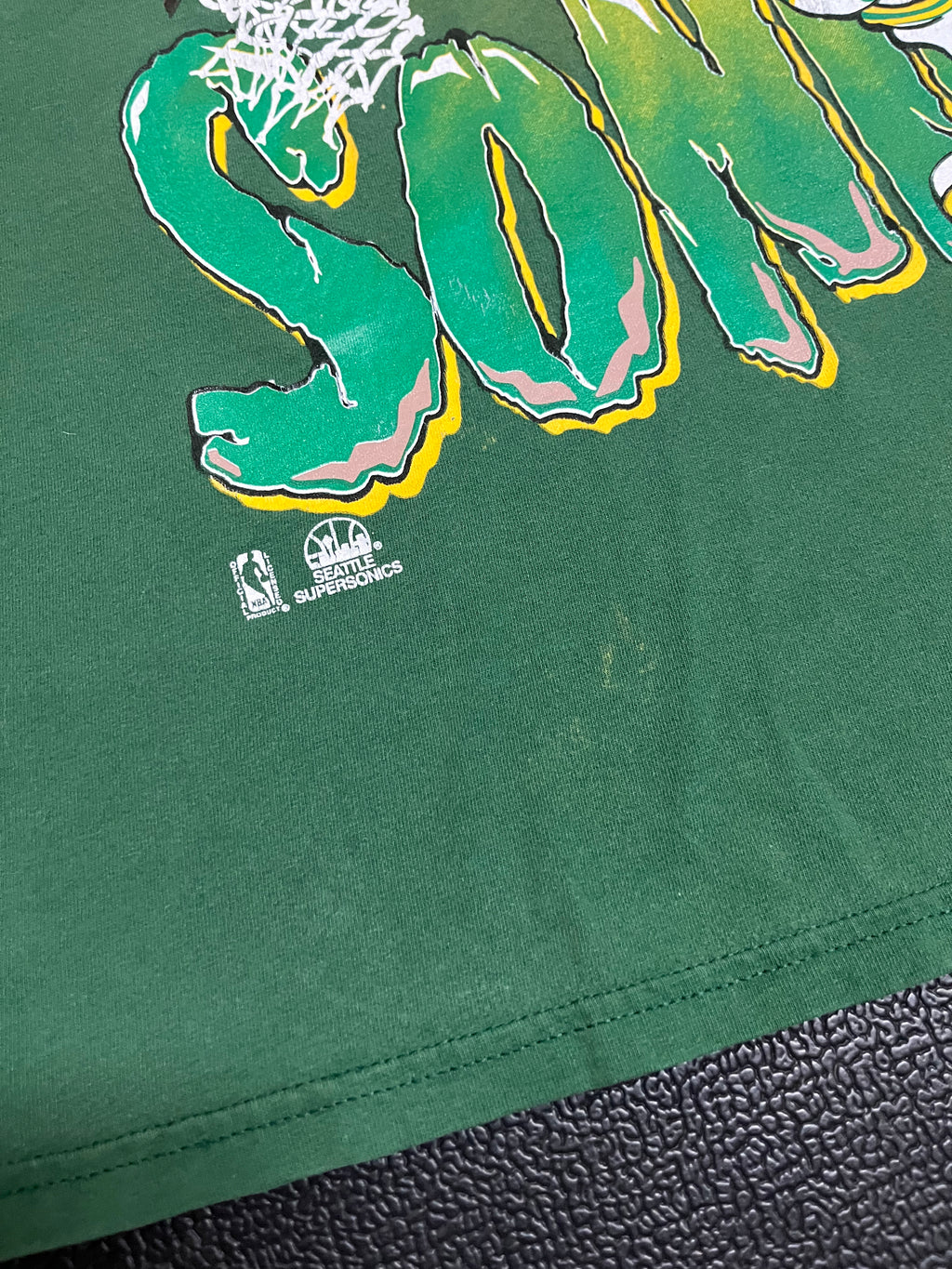 1994 Seattle Sonics Taz tee L