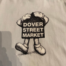 Load image into Gallery viewer, Kaws x Dover Street Market Tee L
