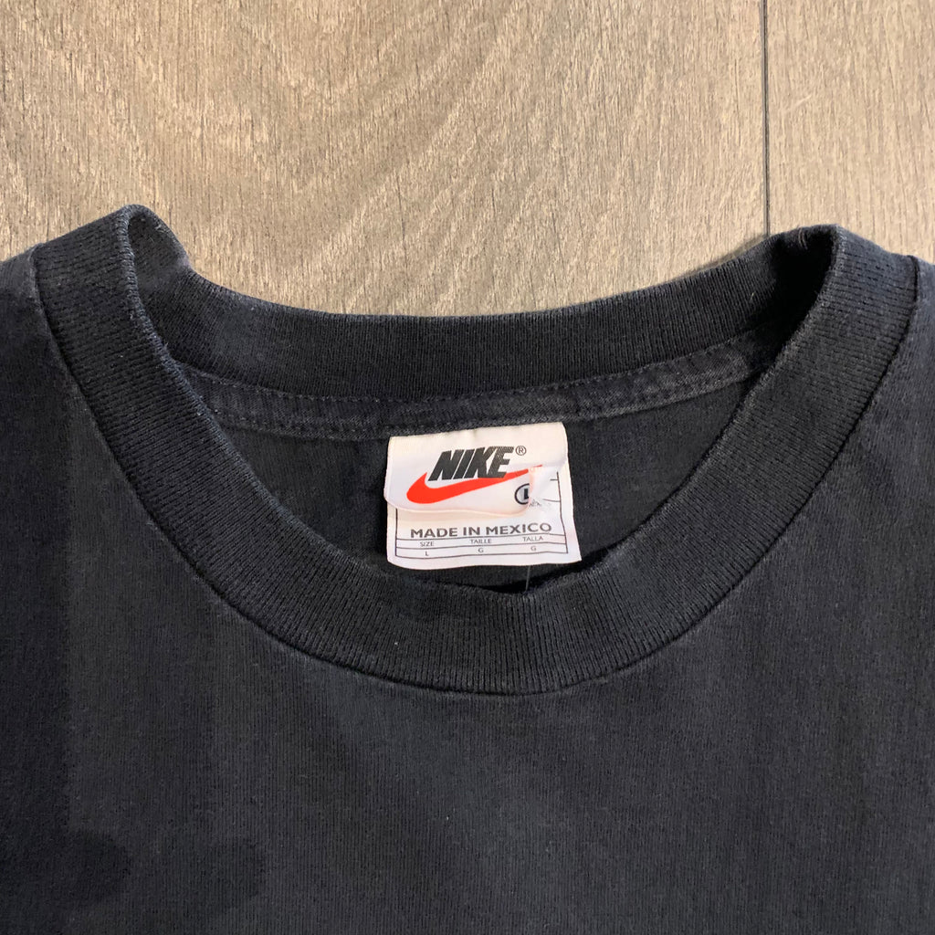 90s Nike Mini Swoosh Tee L