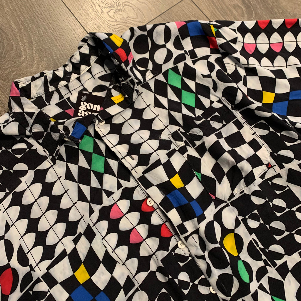 Abstract Print Collared Shirt L
