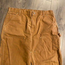 Load image into Gallery viewer, Vintage Carhartt double knee pants 36x29
