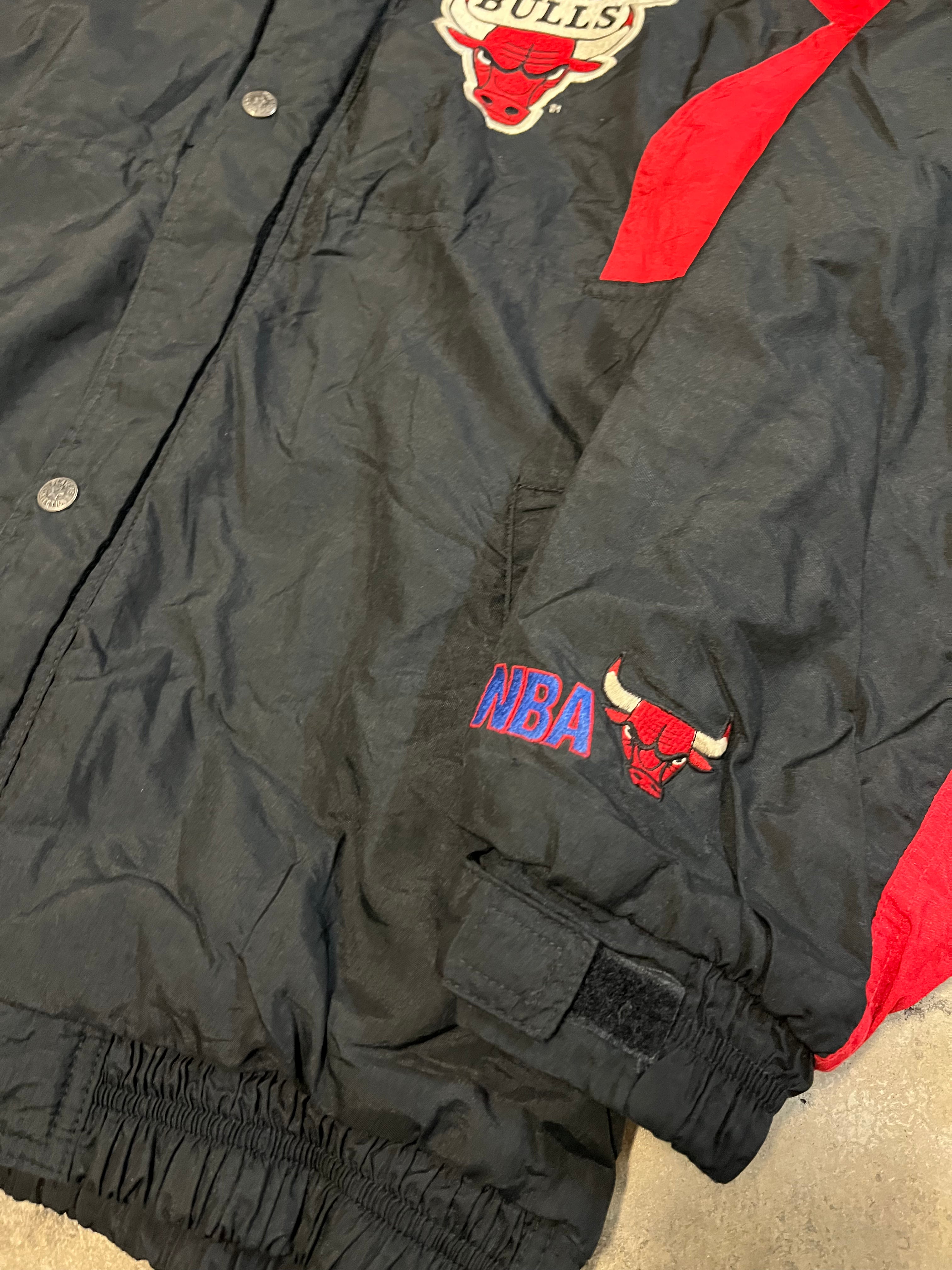 Vintage Chicago Bulls puffer jacket M