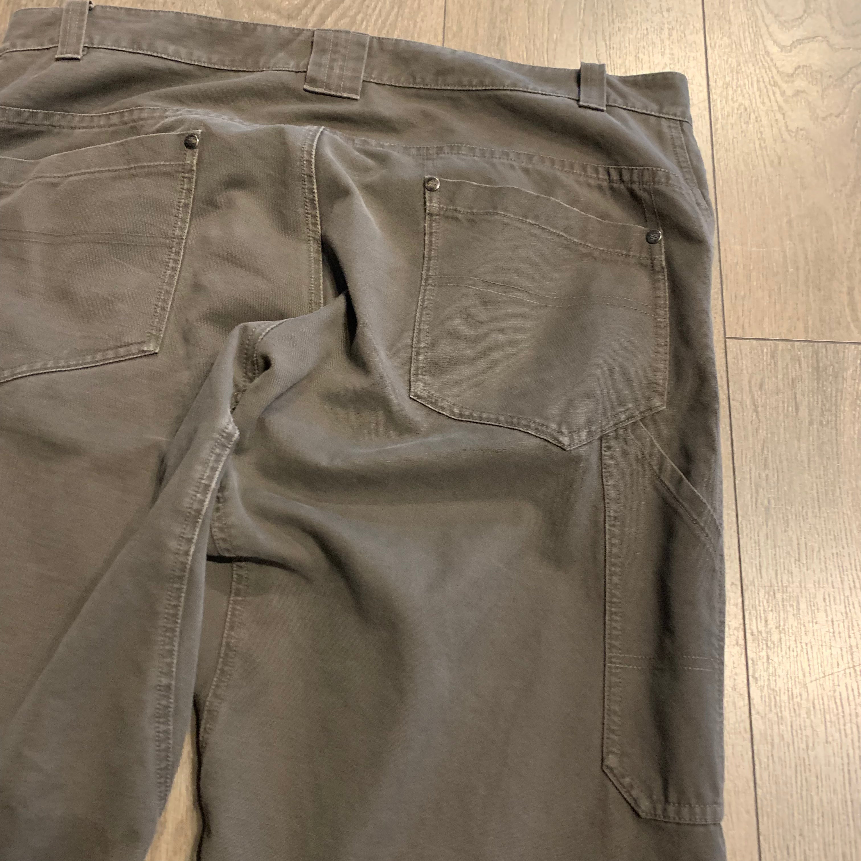Arc’teryx Grey Pants 38