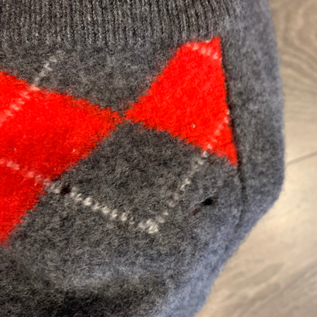 Burberry V-Neck Sweater M