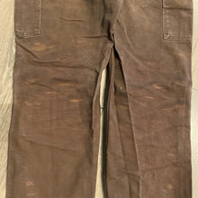 Load image into Gallery viewer, Vintage Carhartt double knee pants 30x29
