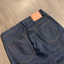 Load image into Gallery viewer, Acne Studios Dark Wash Jeans 32
