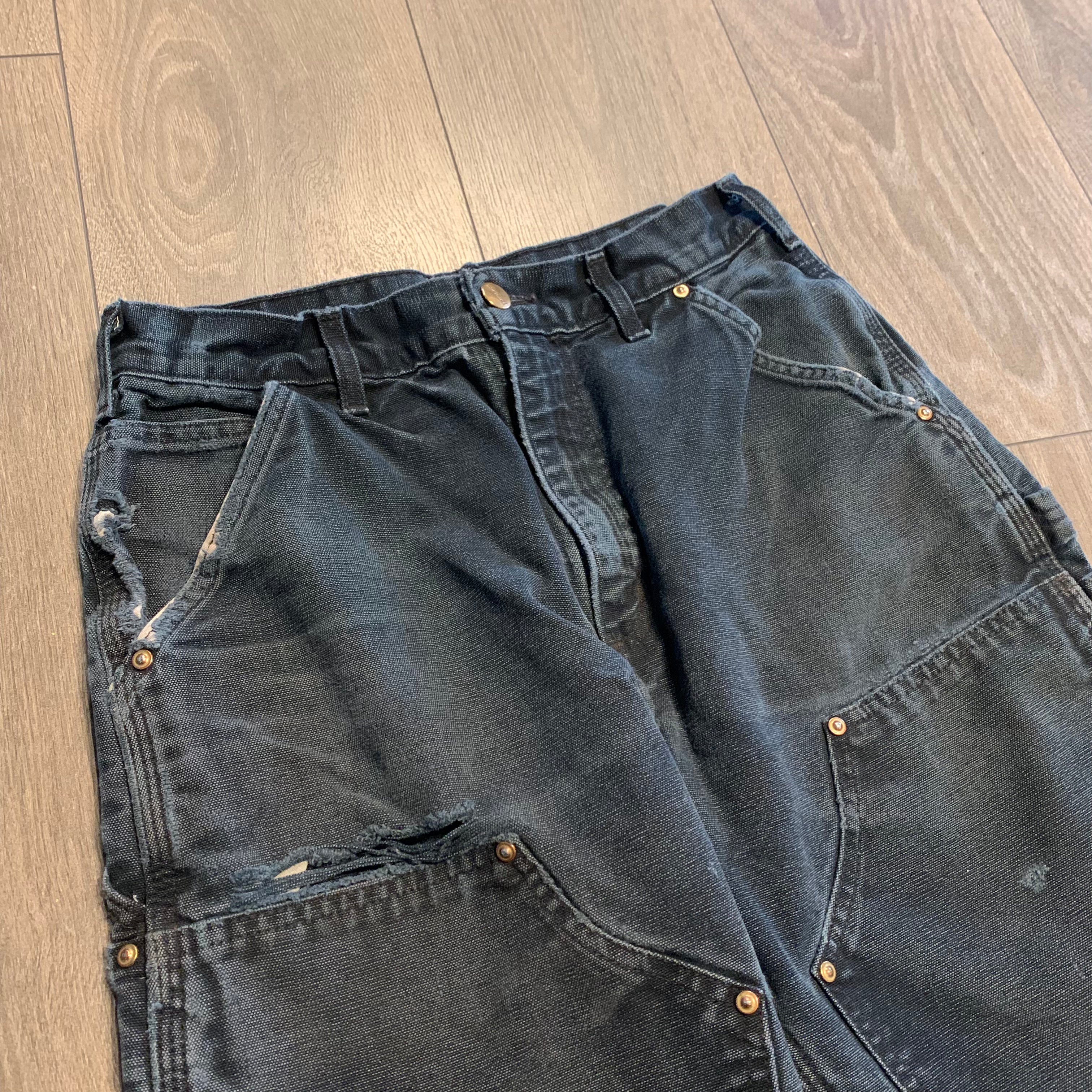 Vintage distressed Carhartt Double Knees 28” x 30.5”
