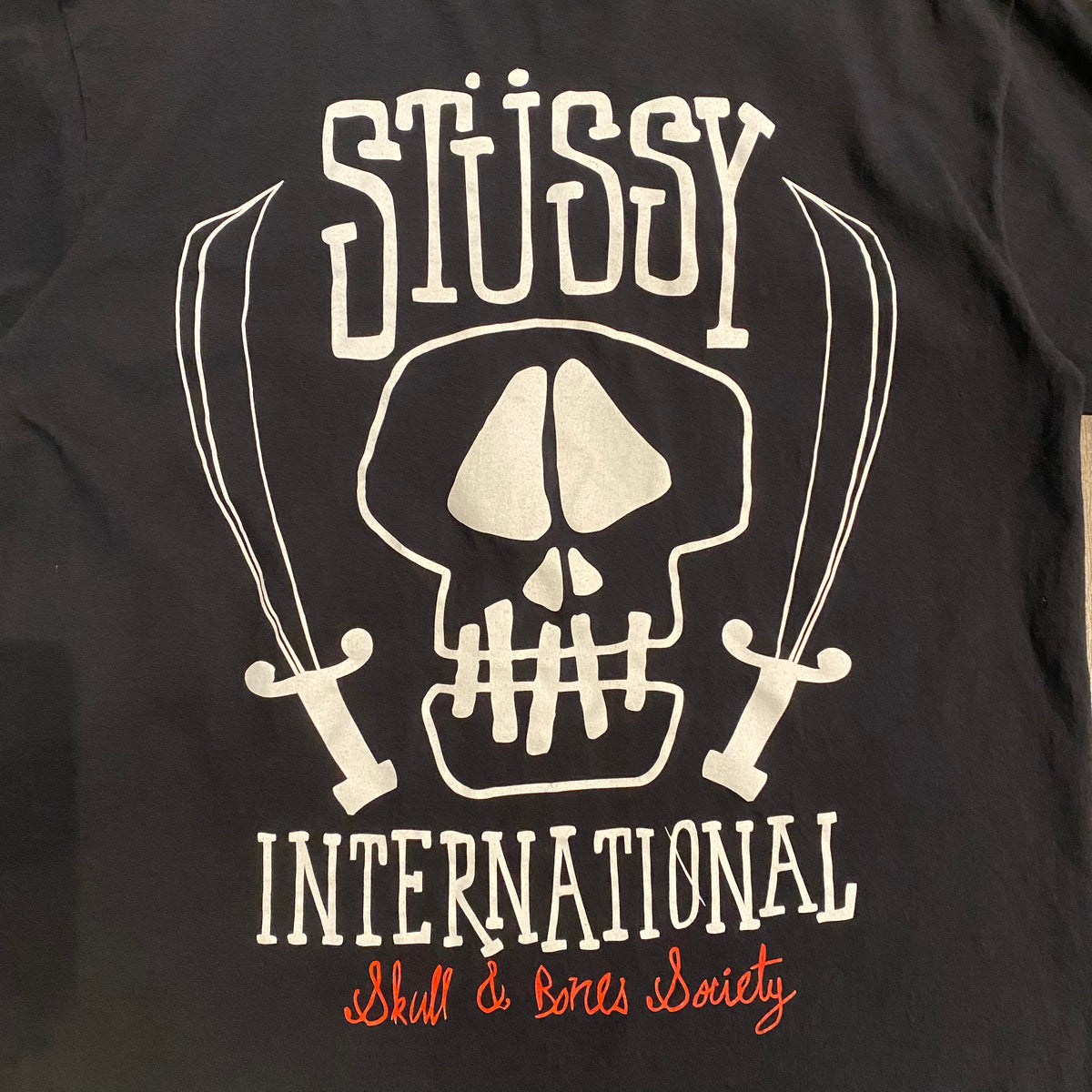 Stüssy Skull & Bones Tee XL – Gone Again Vintage