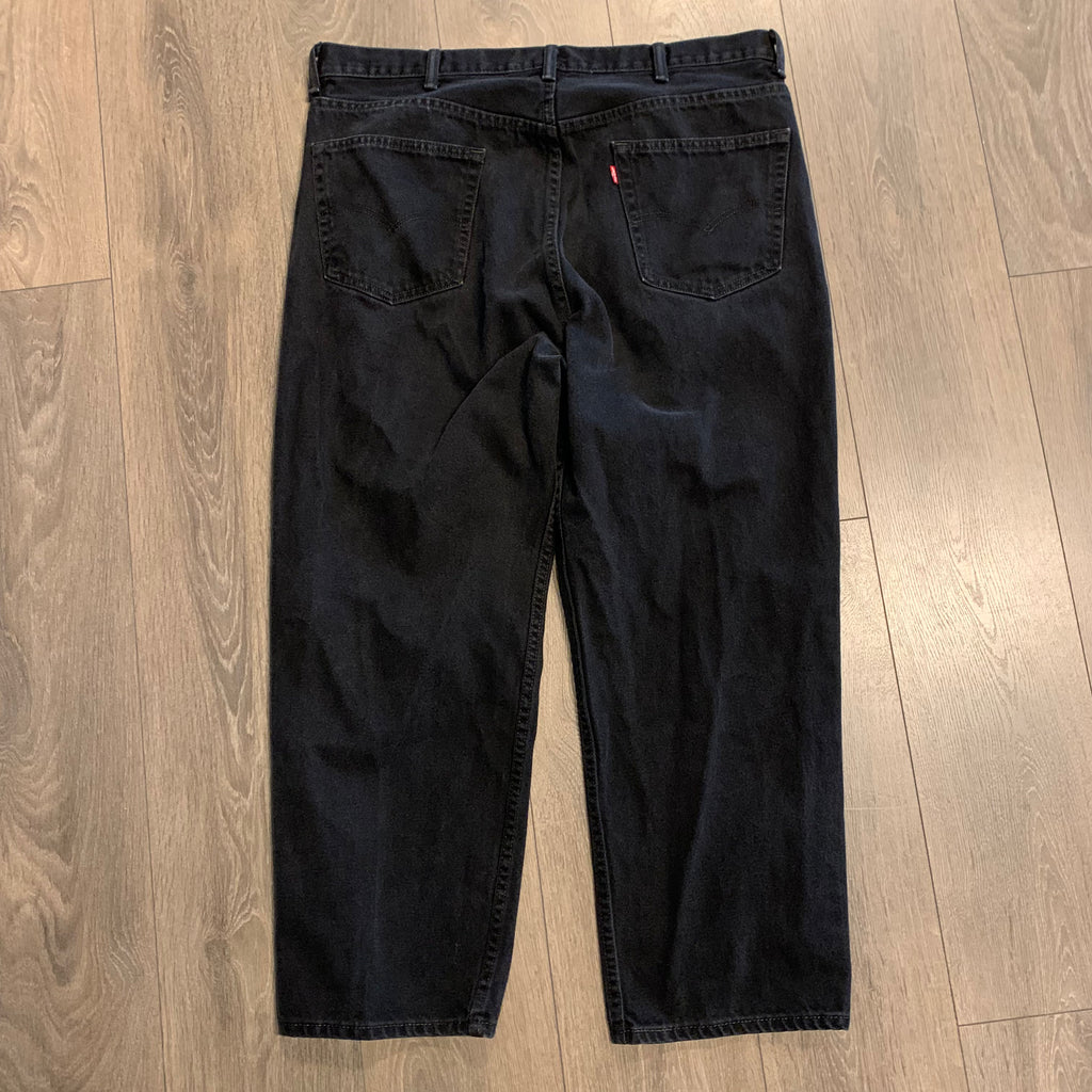 Black Levi’s 501 40
