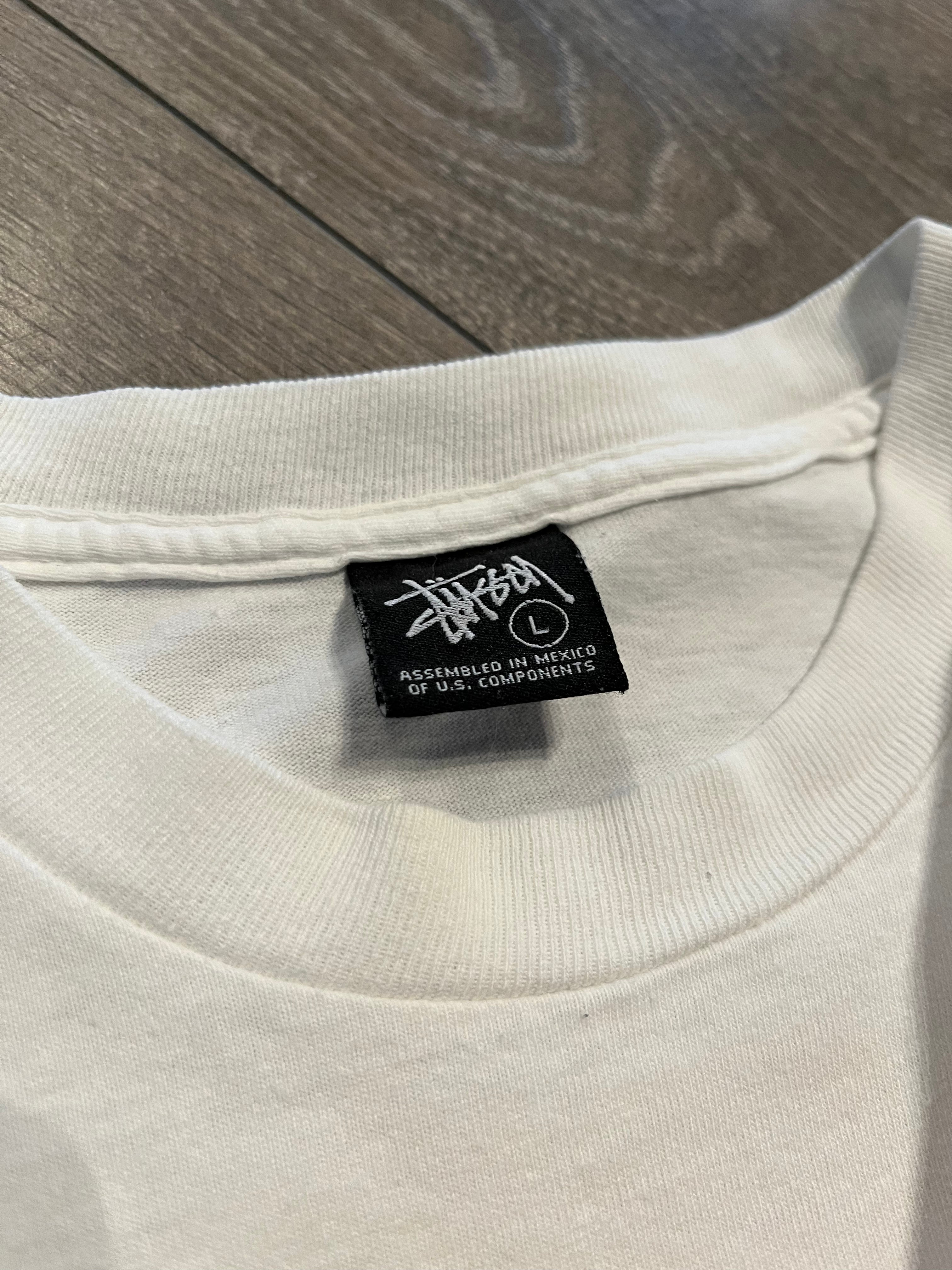 2000s Stussy Undefeated play dirty tee L