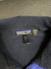 Load image into Gallery viewer, Vintage Patagonia fleece-lined jacket M
