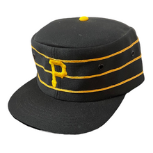 Load image into Gallery viewer, Pittsburgh Pirates Snapback OS
