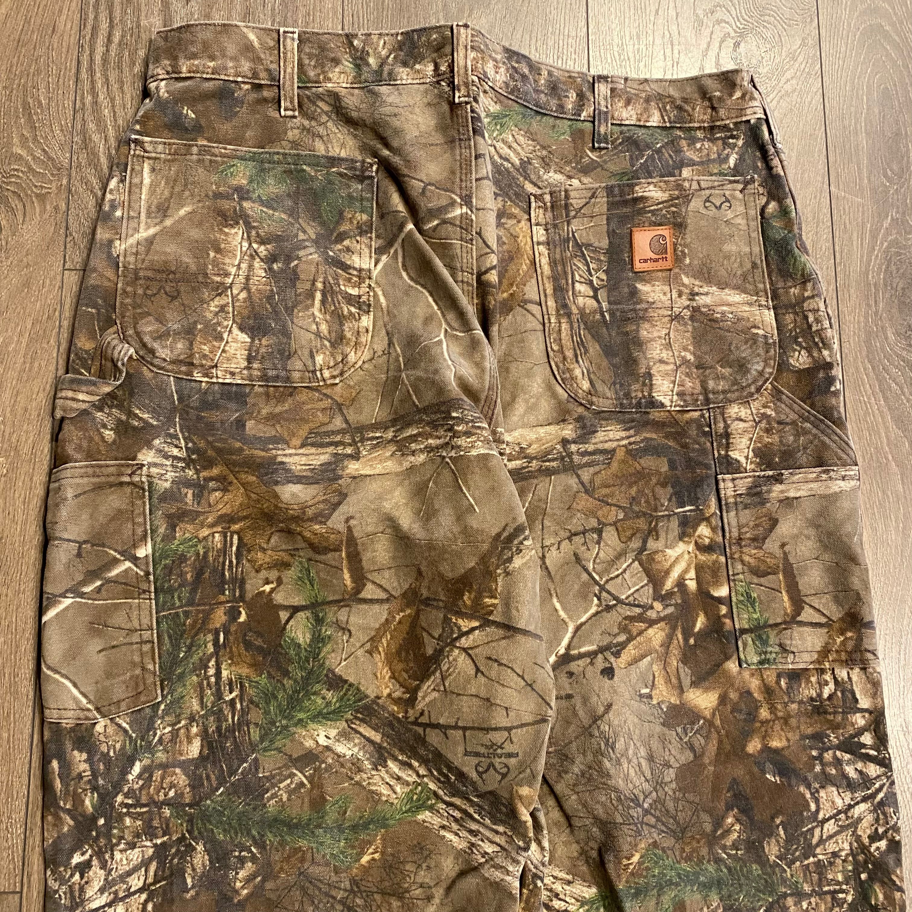 Vintage Carhartt real tree carpenter pants 36x32