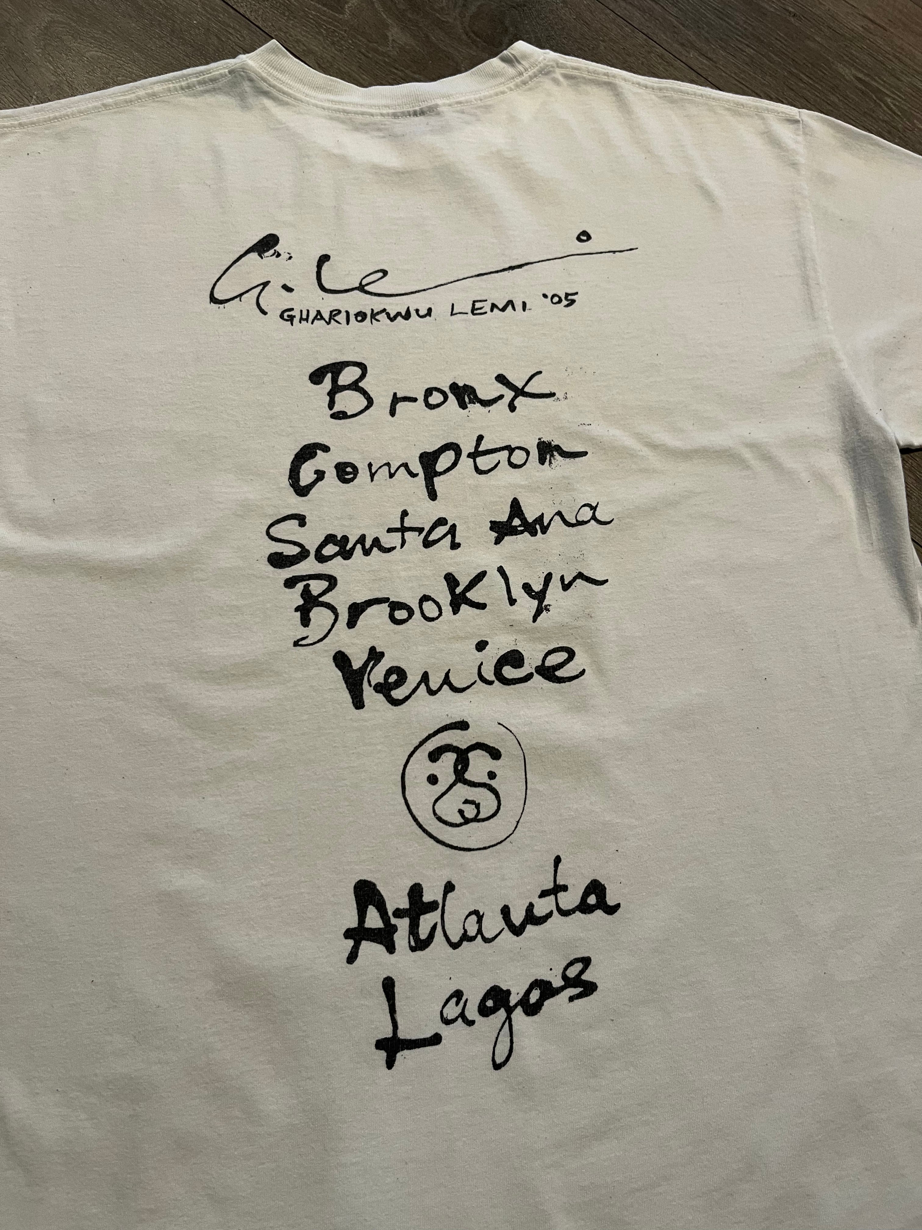 2000s Stussy city script tee L